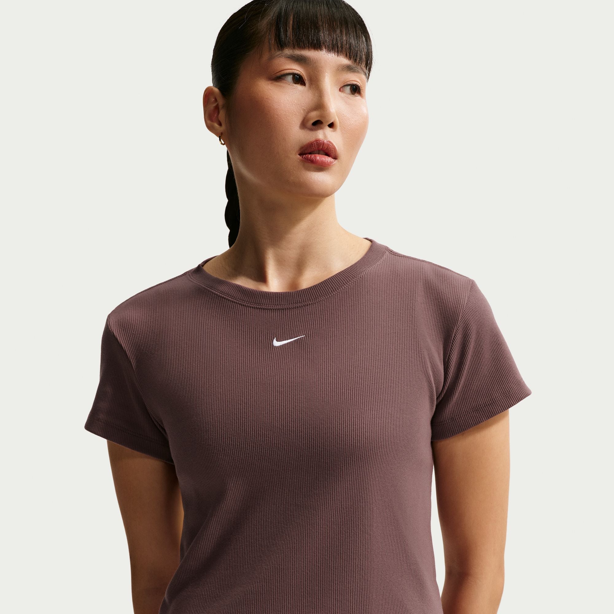 TIGHT RIBBED SHORT SLEEVE חולצת טי
