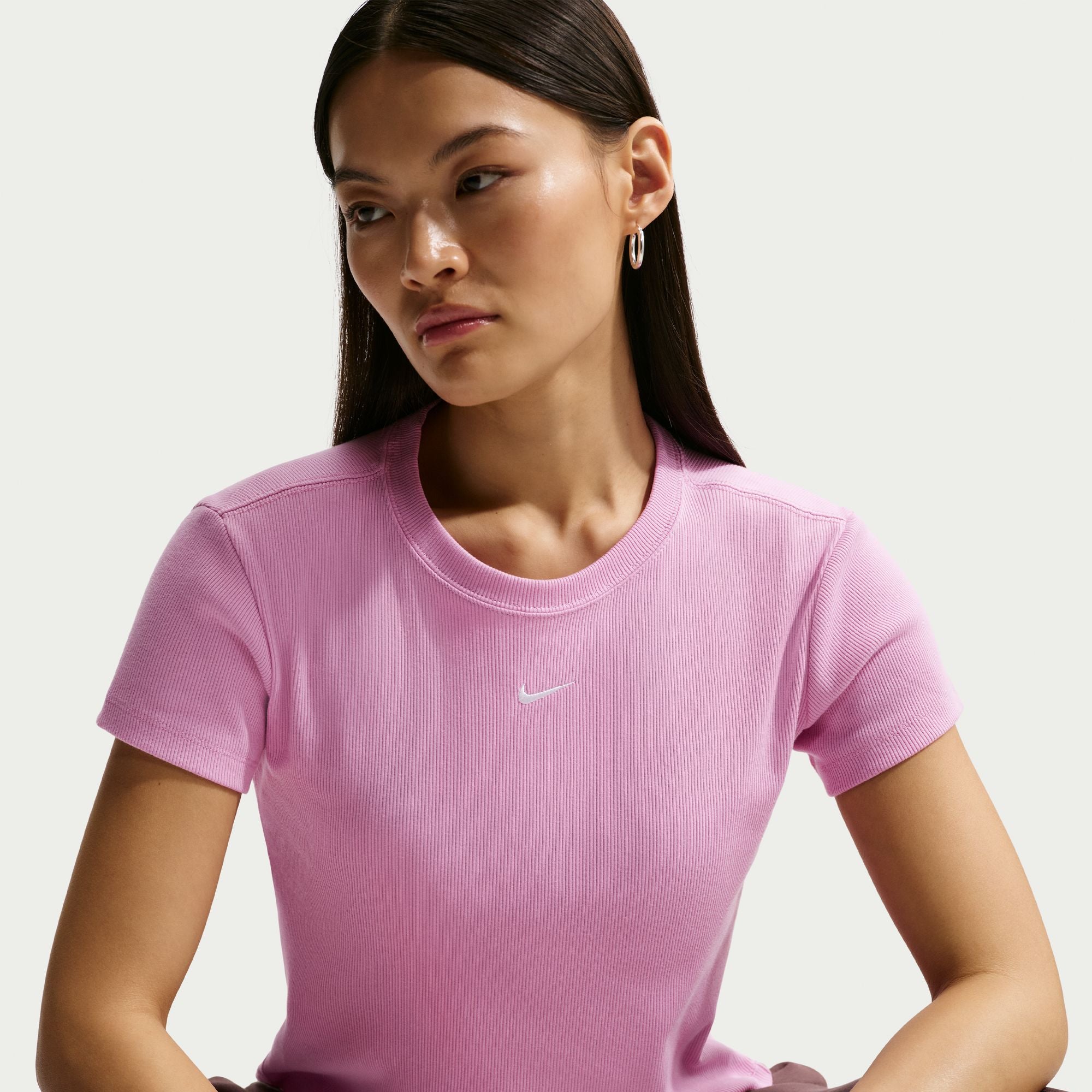 TIGHT RIBBED SHORT SLEEVE חולצת טי