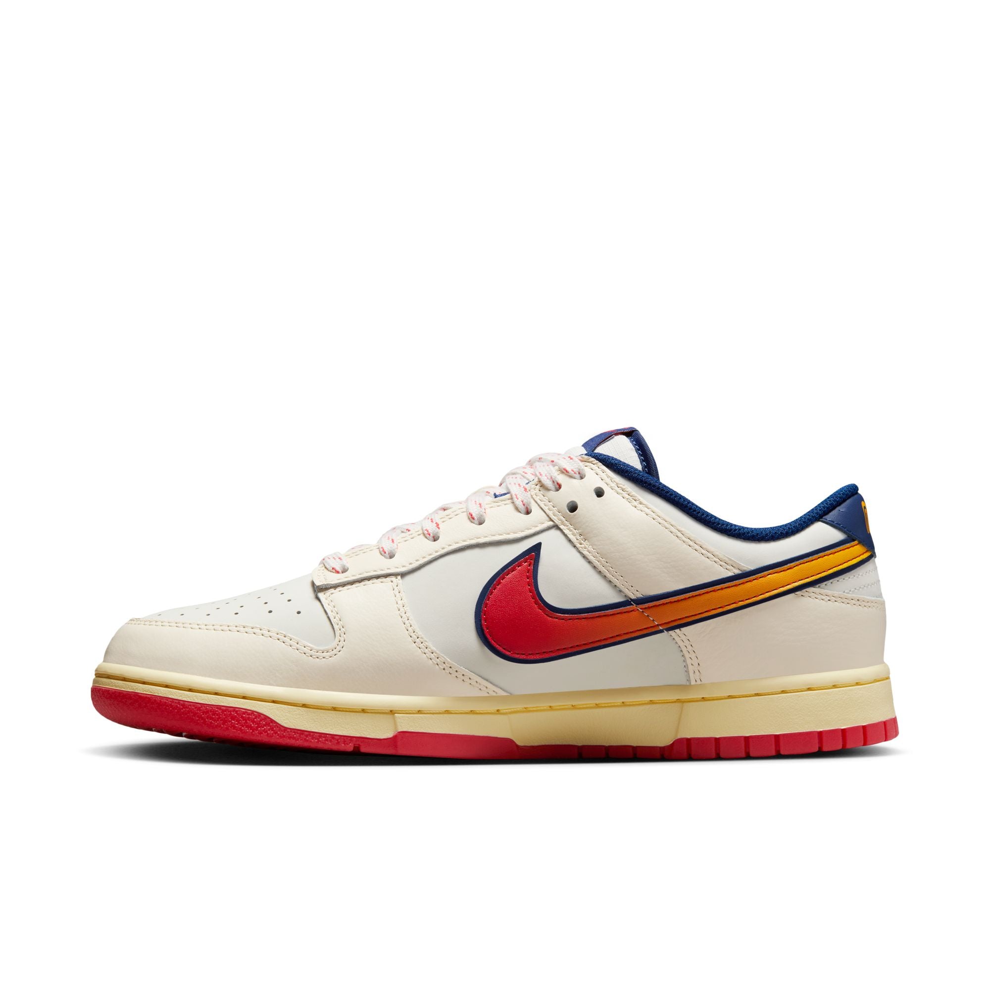 NIKE DUNK LOW RETRO סניקרס