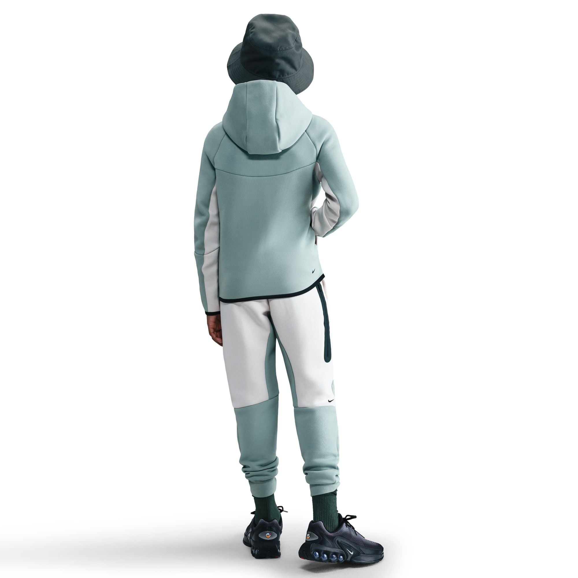 SPORTSWEAR TECH FLEECE קפוצ'ון