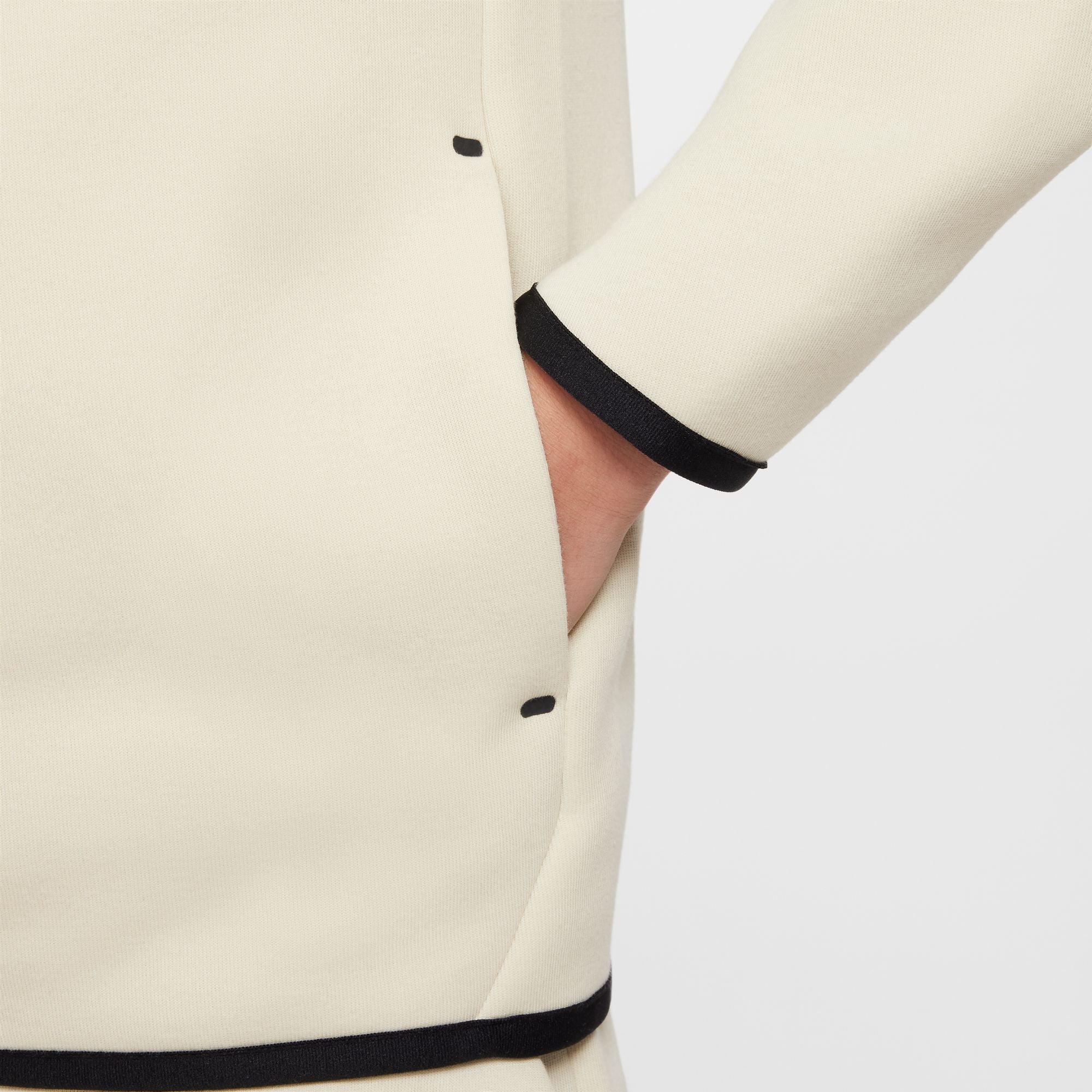 NIKE TECH FULL-ZIPPED סווטשירט