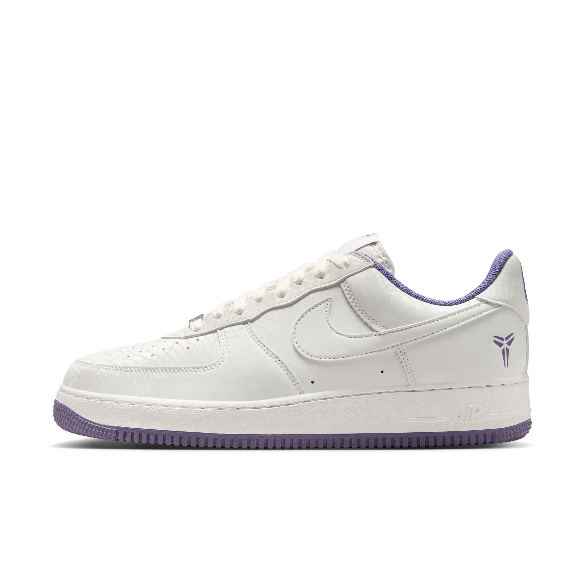 KOBE AIR FORCE 1 LOW סניקרס