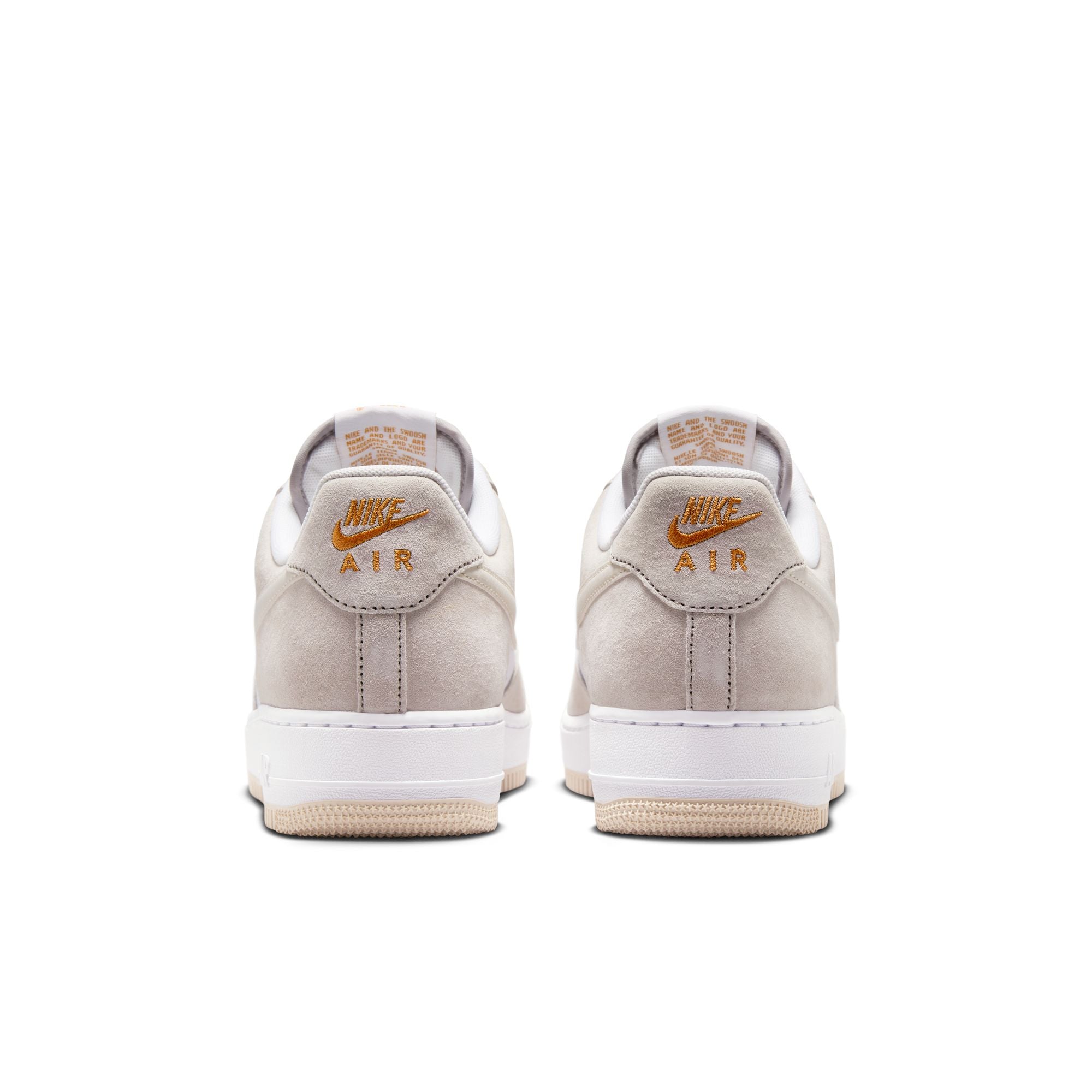 NIKE AIR FORCE 1 07 סניקרס