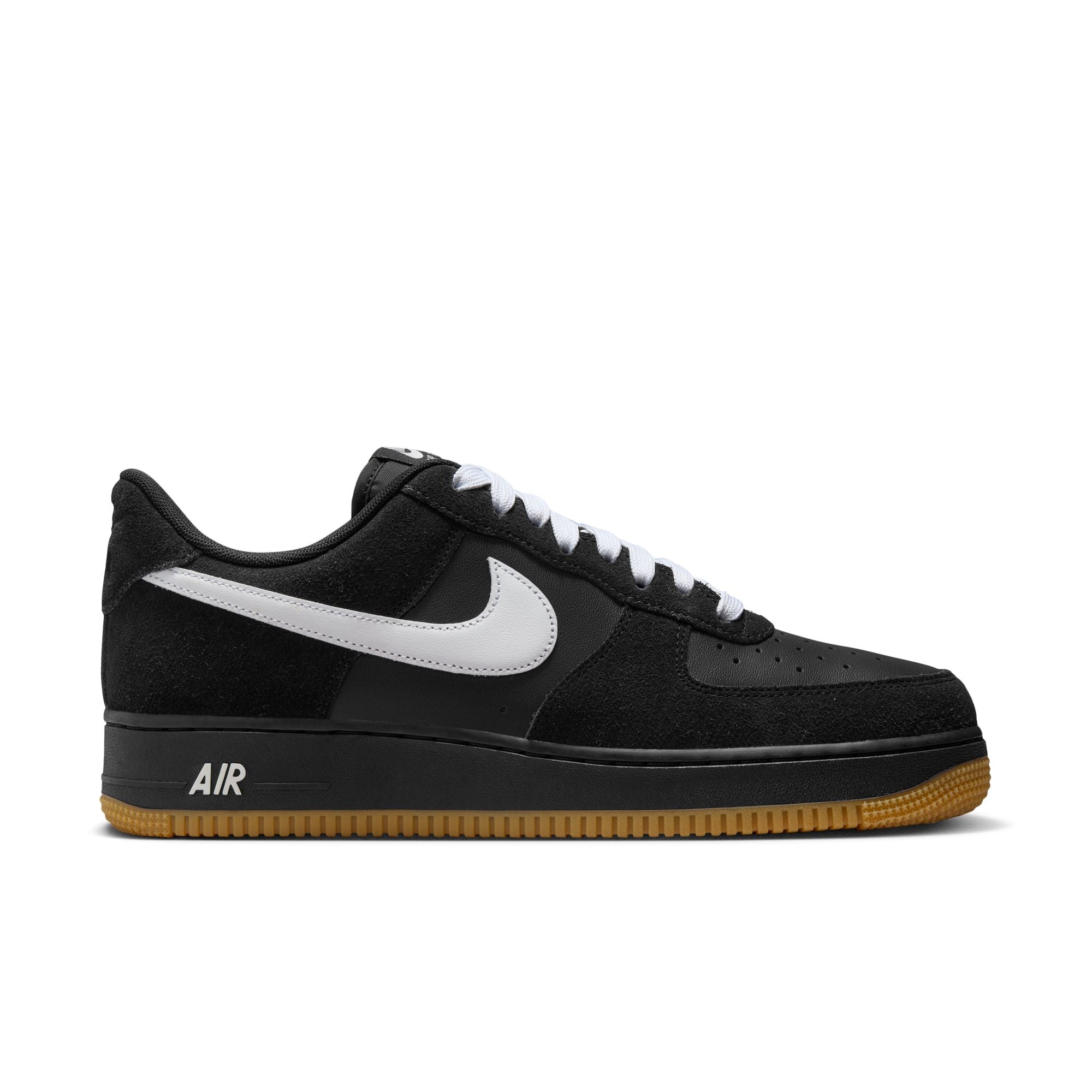 AIR FORCE 1 07 LV8 סניקרס