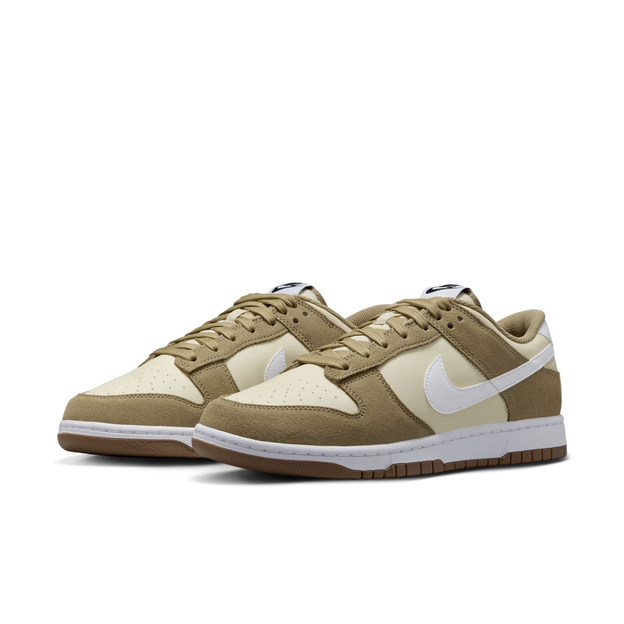 NIKE DUNK LOW RETRO SE סניקרס
