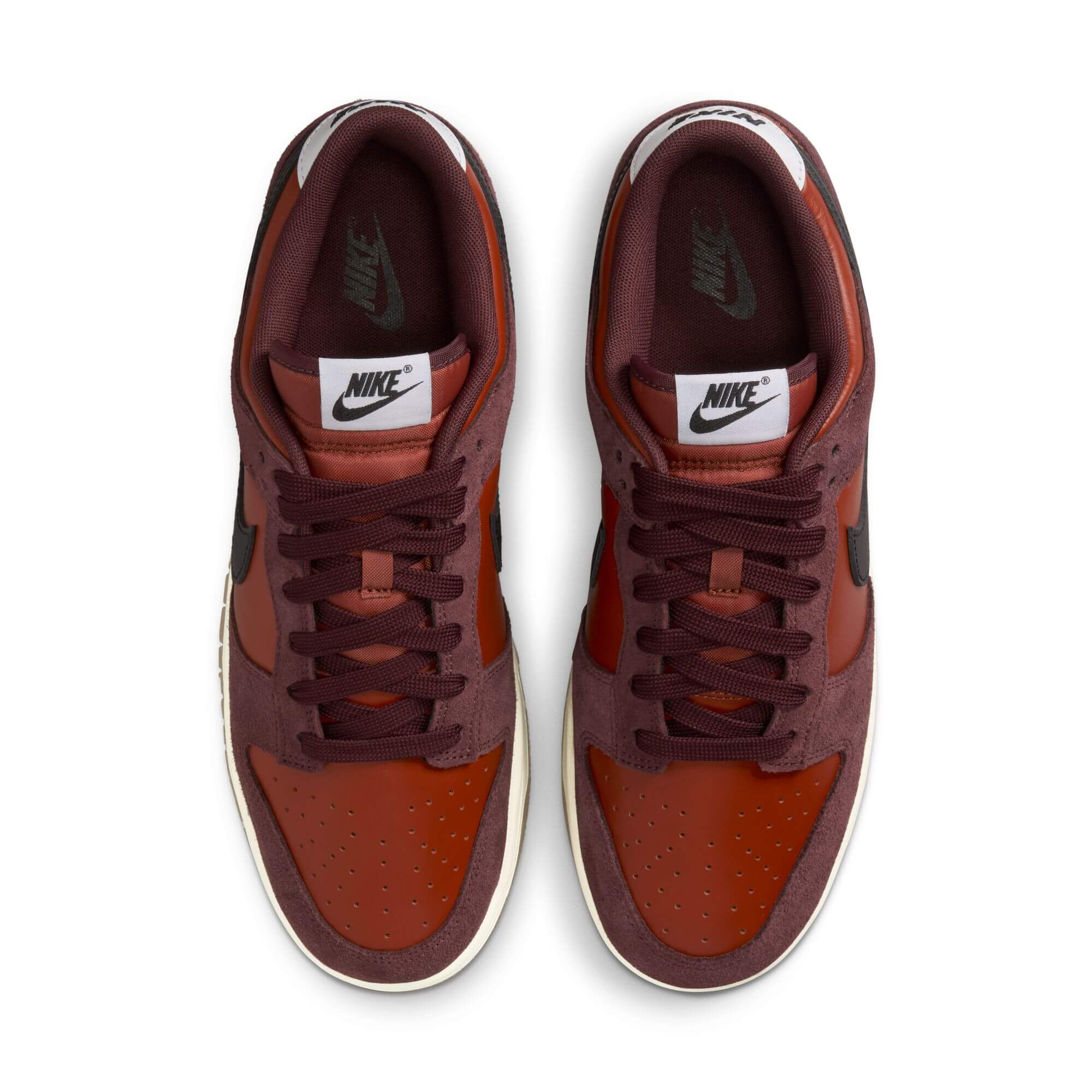 DUNK LOW RETRO סניקרס