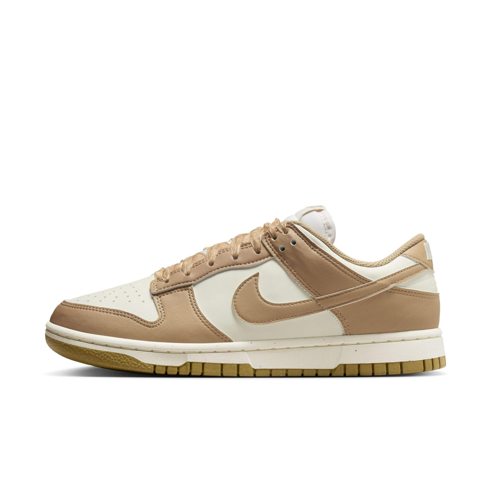 DUNK LOW NEXT NATURE סניקרס