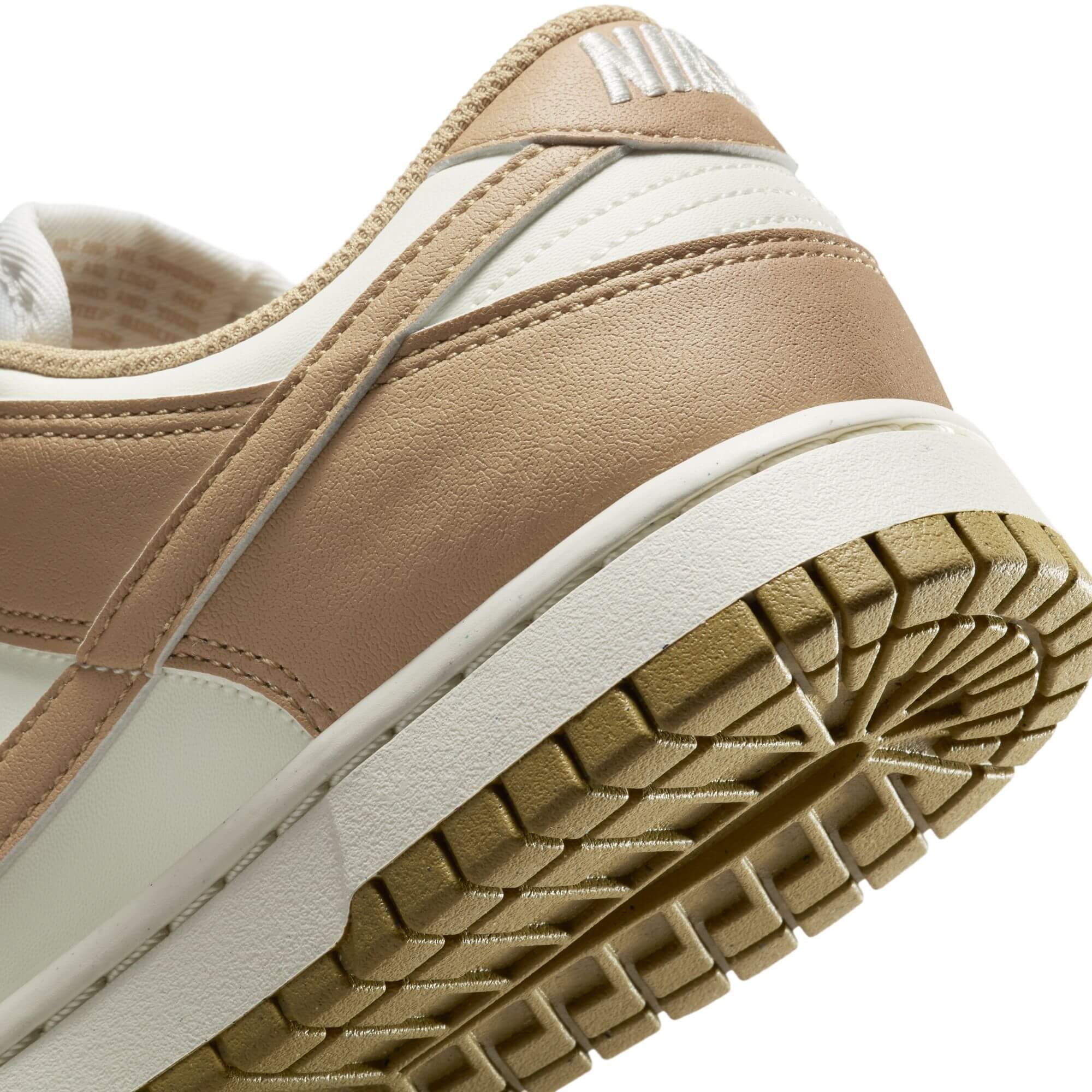 DUNK LOW NEXT NATURE סניקרס
