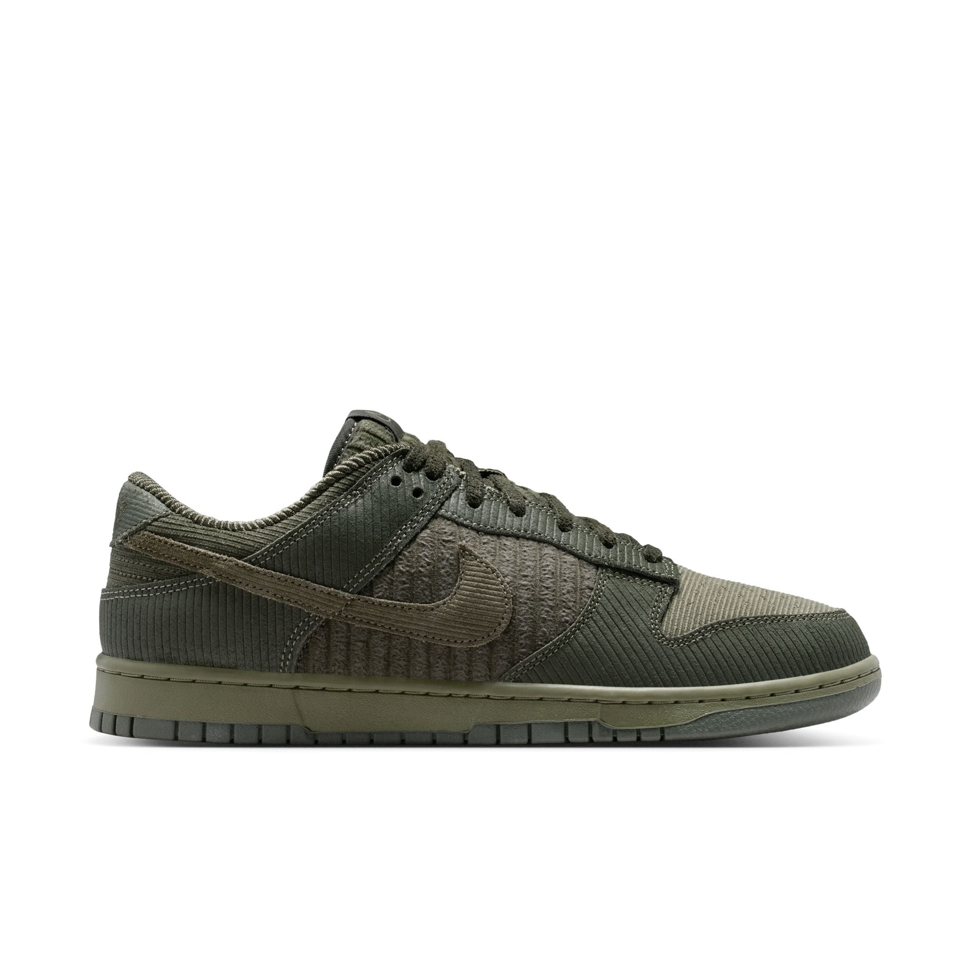 Dunk Low Retro Premium סניקרס