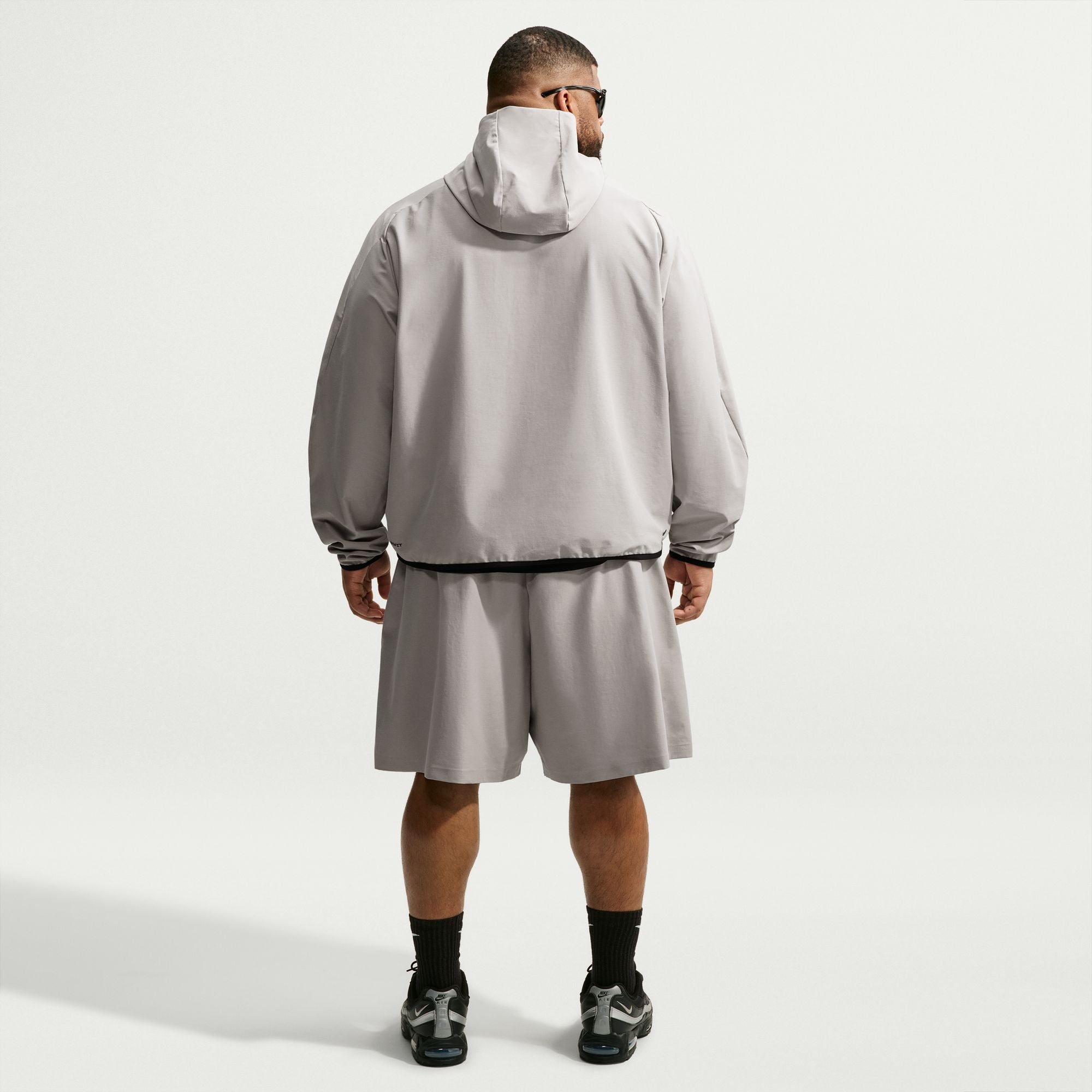 Nike Tech מכנסיים קצרים