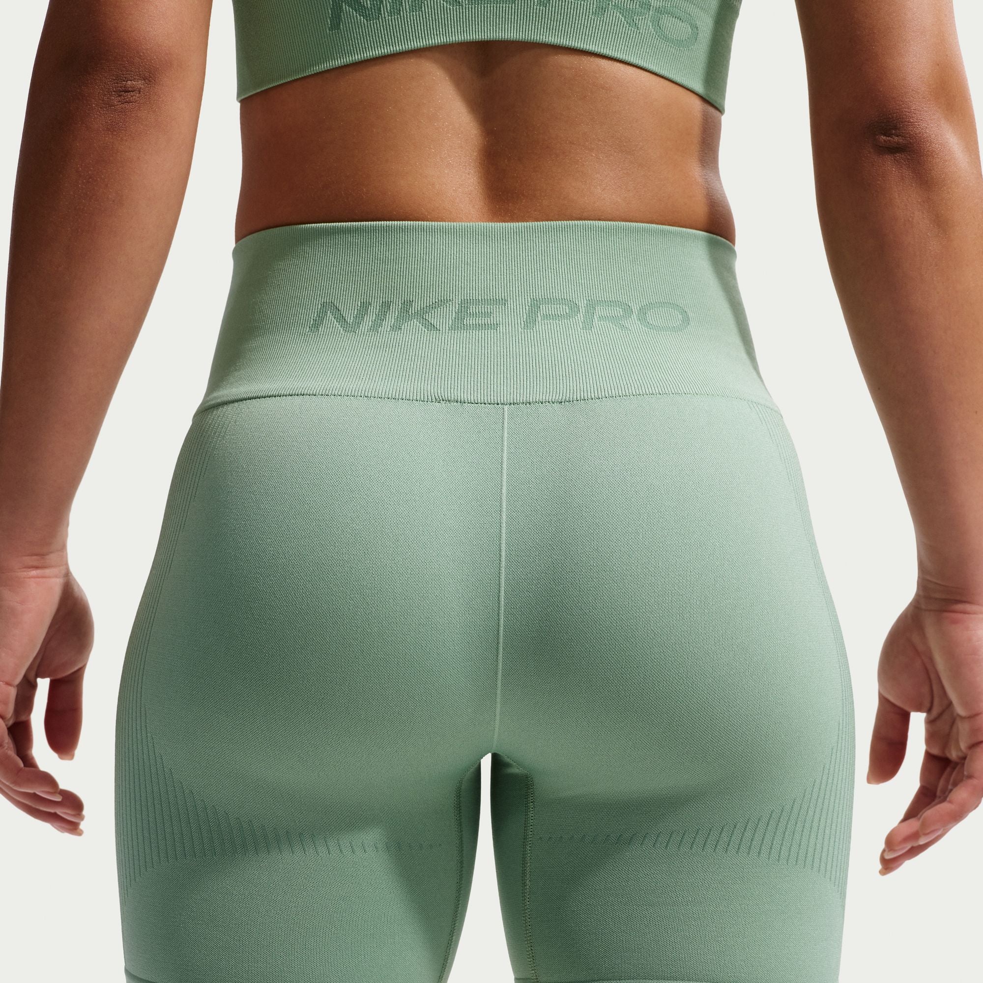 Dri-FIT High-Waisted 5 in טייץ קצר