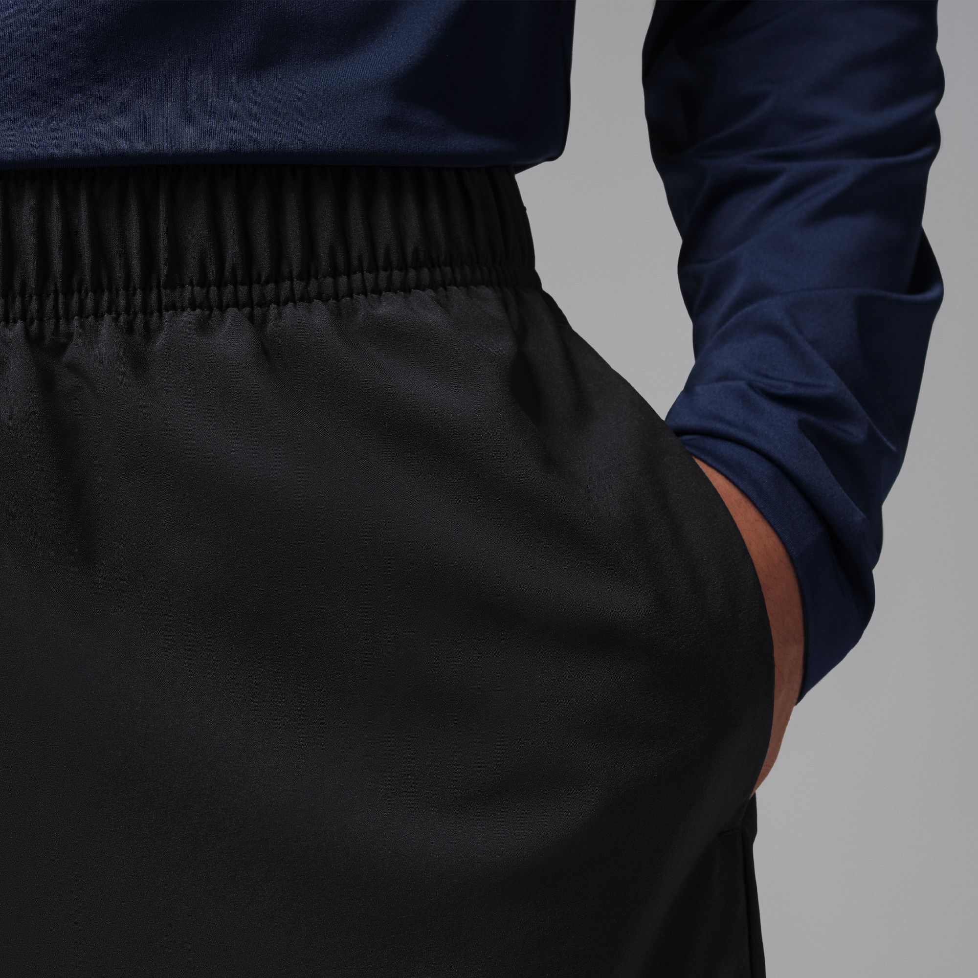 DRI-FIT ESSENTIALS WOVEN מכנסיים קצרים
