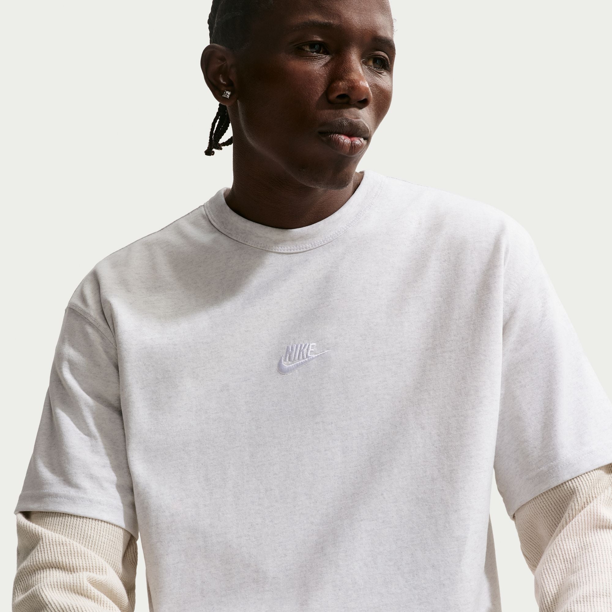 SPORTSWEAR PREMIUM ESSENTIALS טי שירט