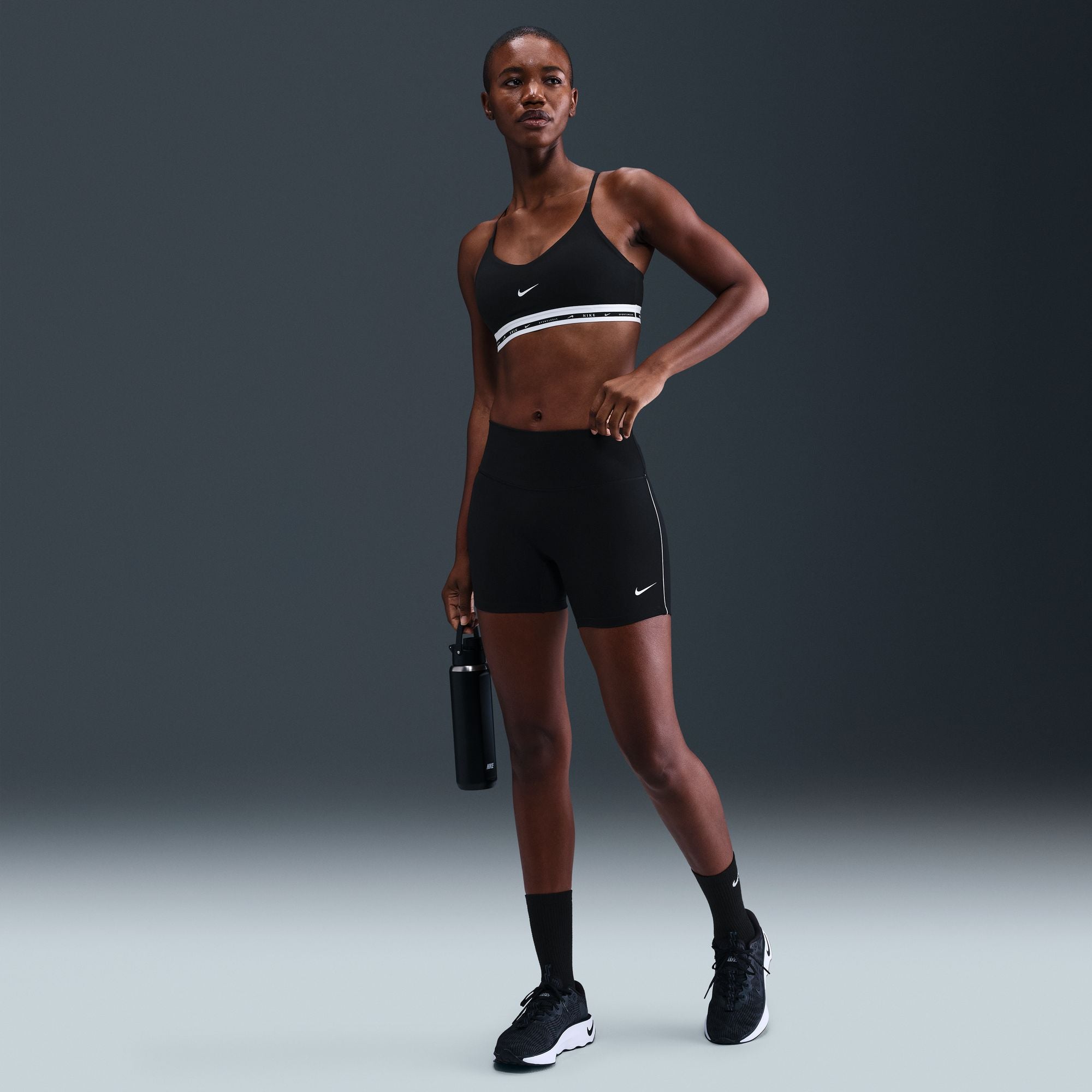 DRI FIT INDY חזיית אימון