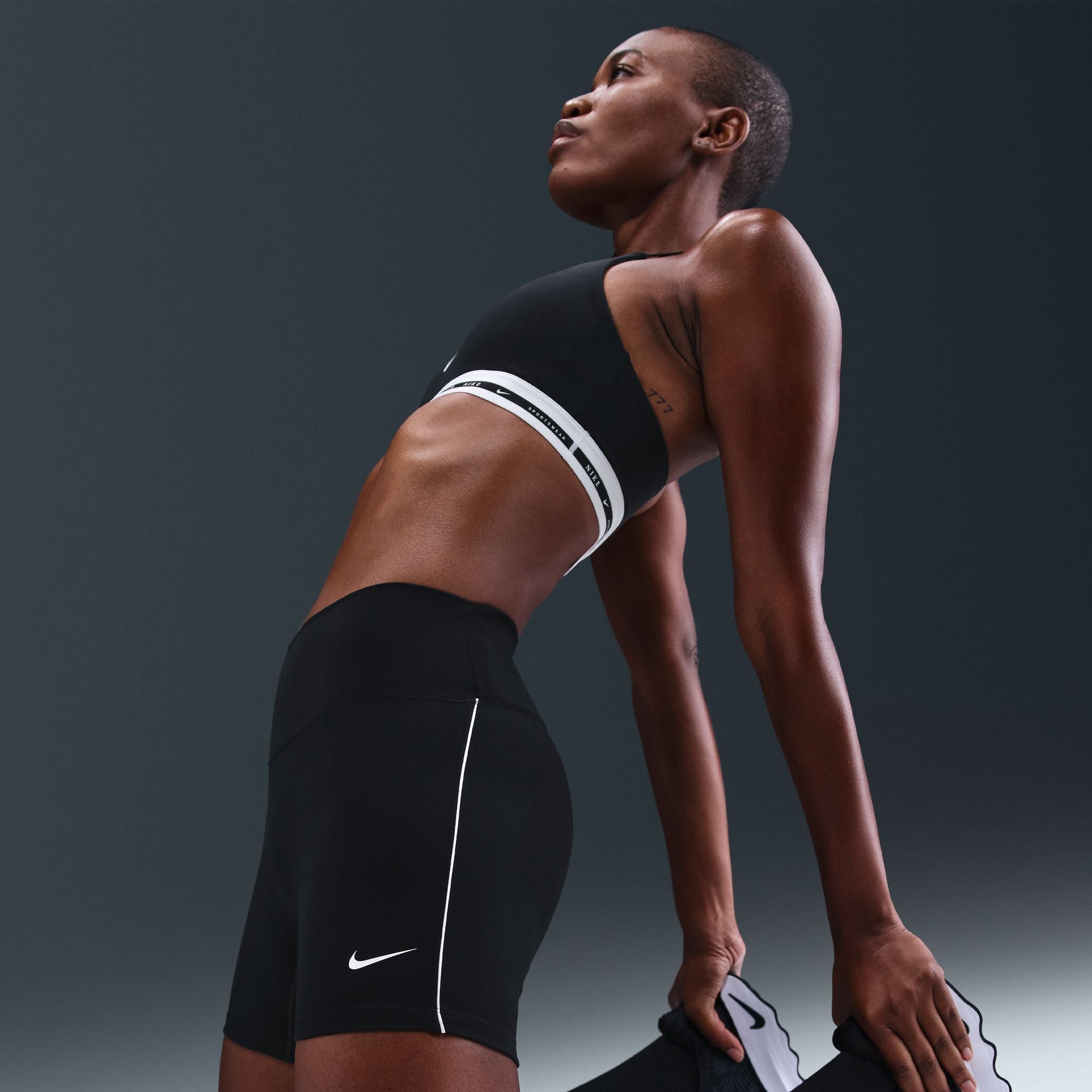 One 5 INCH Dri Fit Biker טייץ קצר