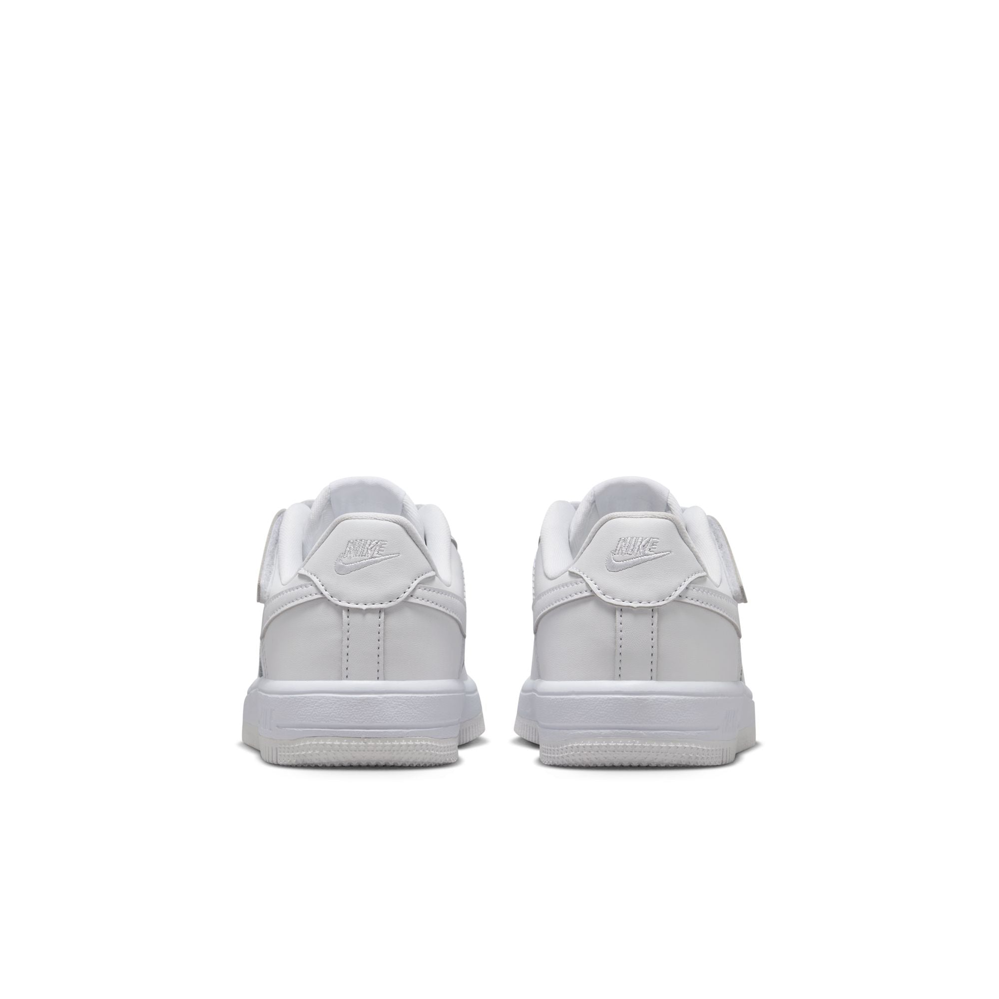 NIKE AIR FORCE 1 07 סניקרס