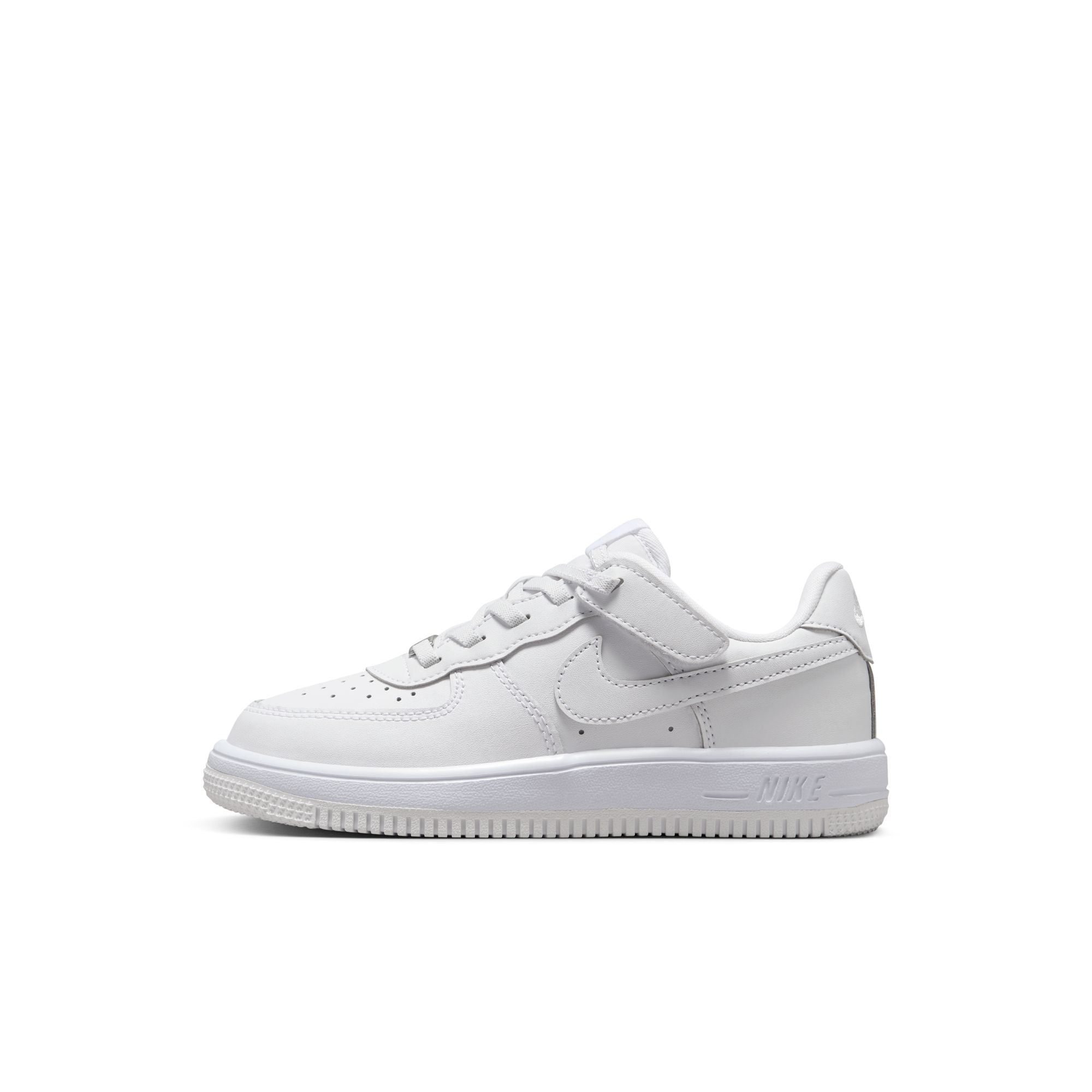 NIKE AIR FORCE 1 07 סניקרס