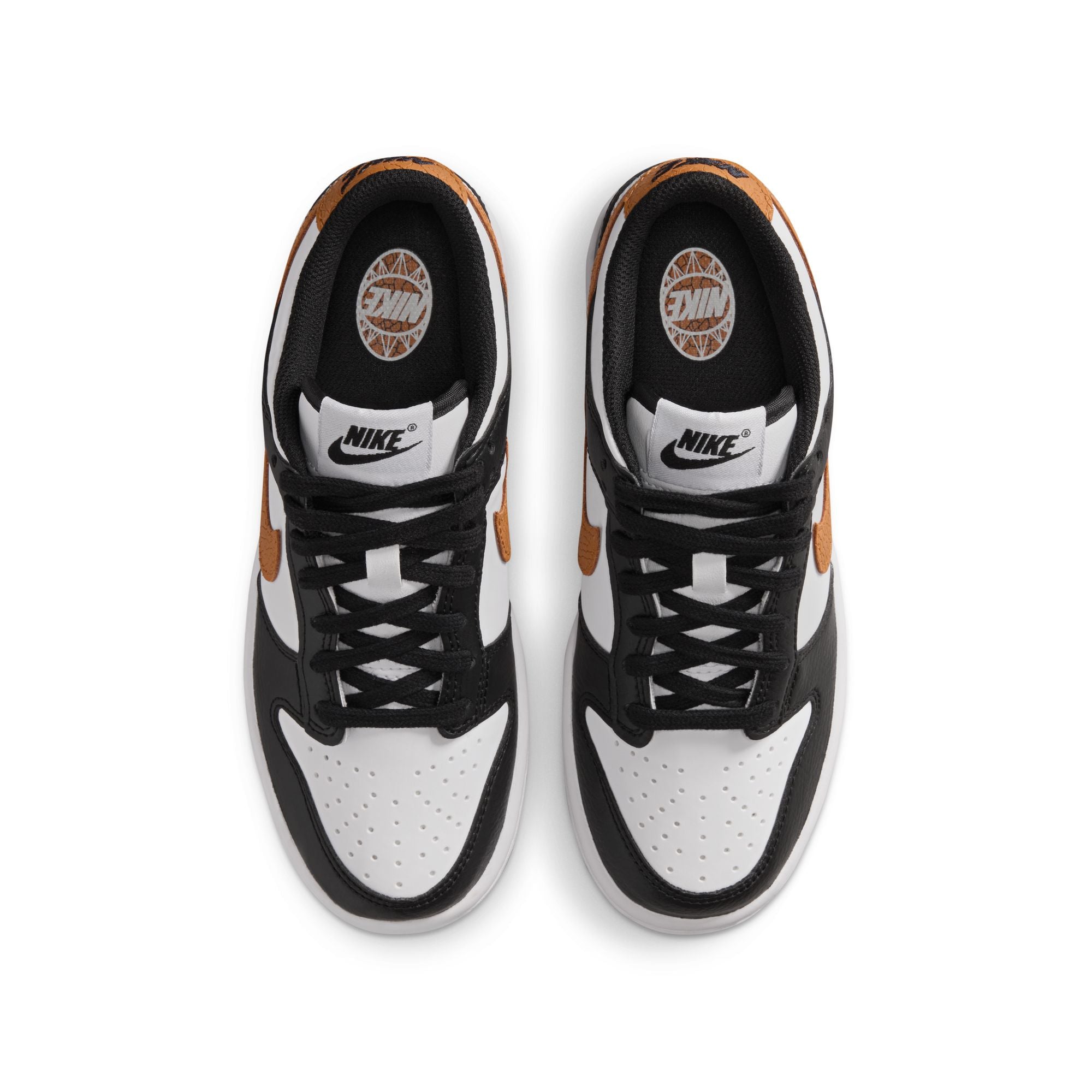 NIKE DUNK LOW סניקרס