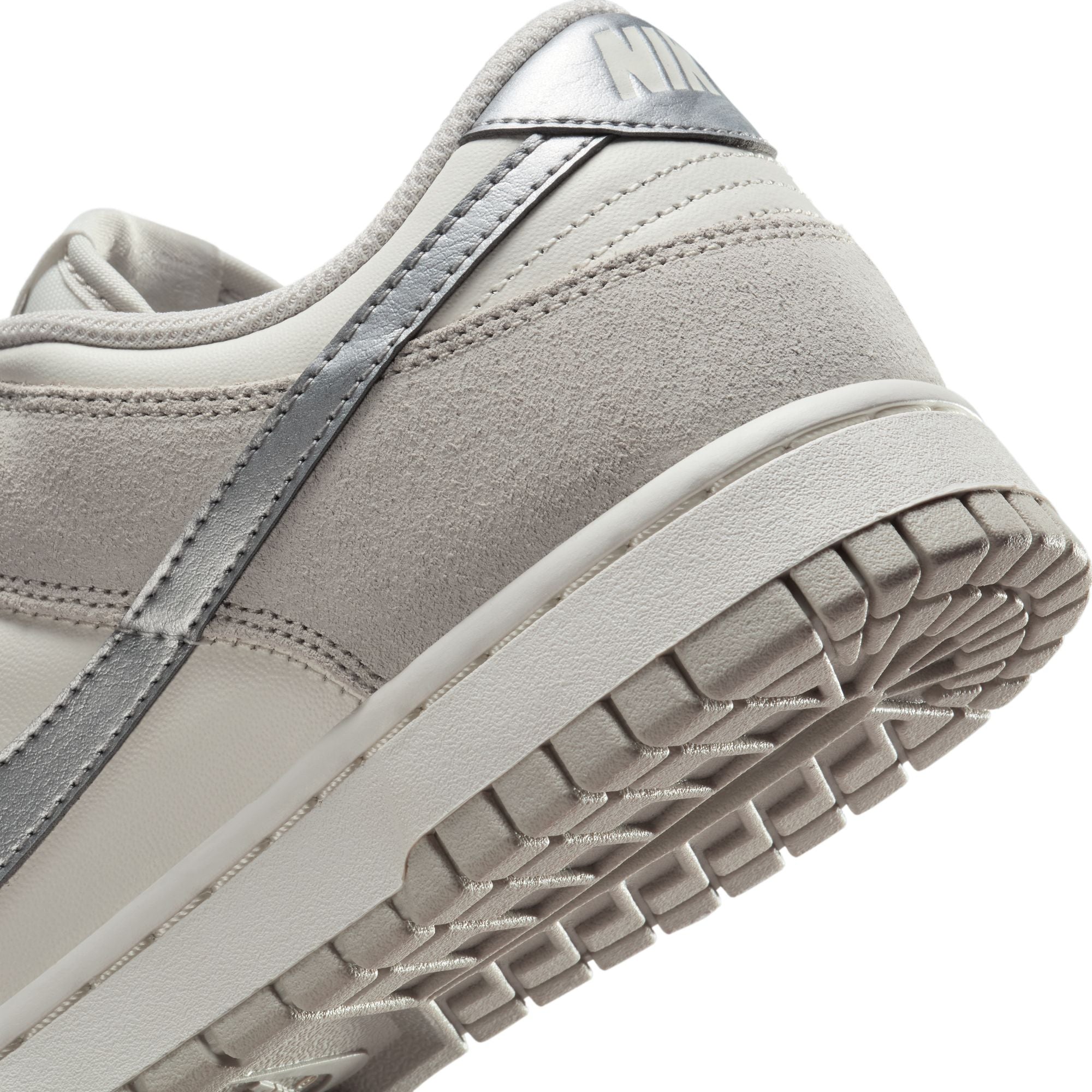 NIKE DUNK LOW סניקרס