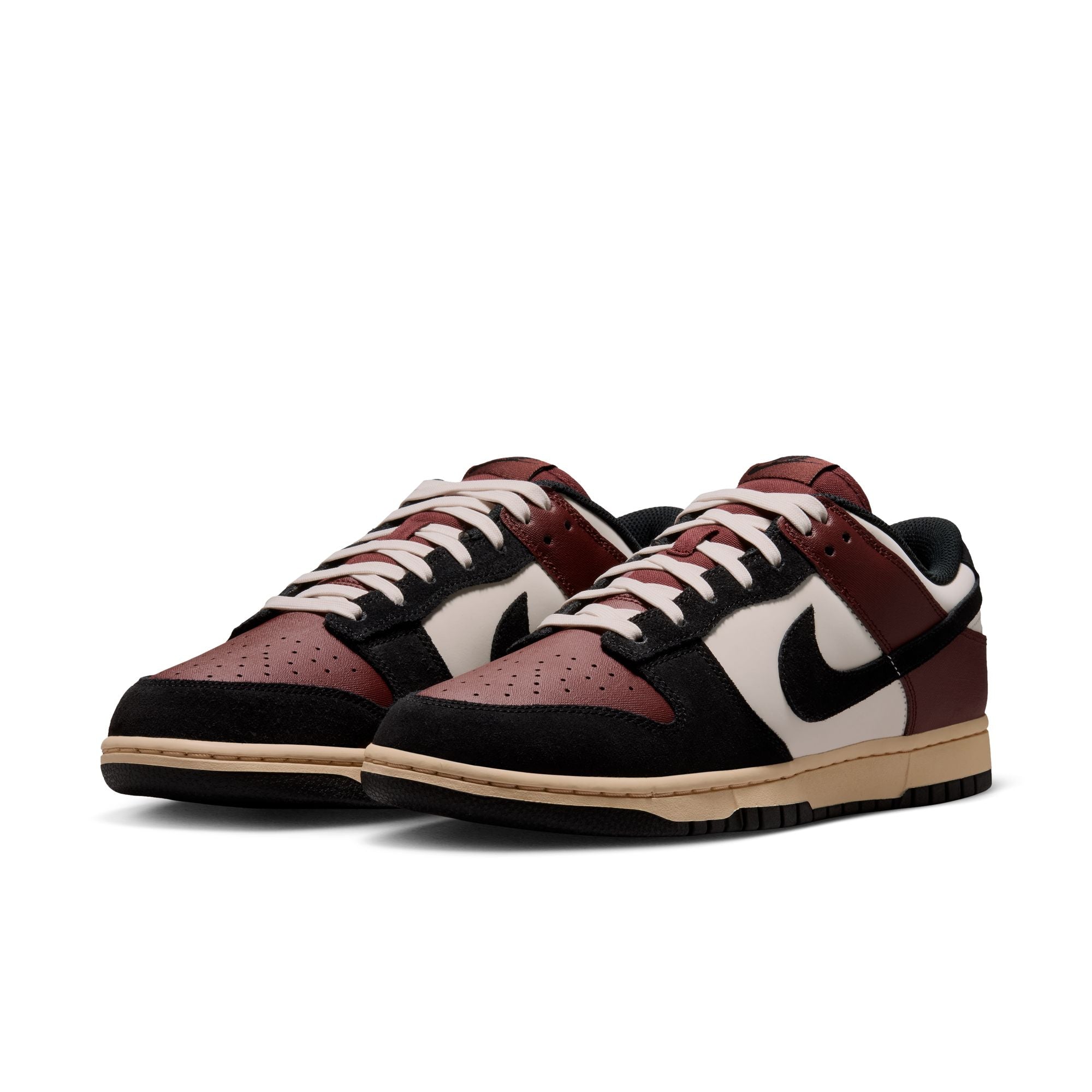 DUNK LOW RETRO סניקרס