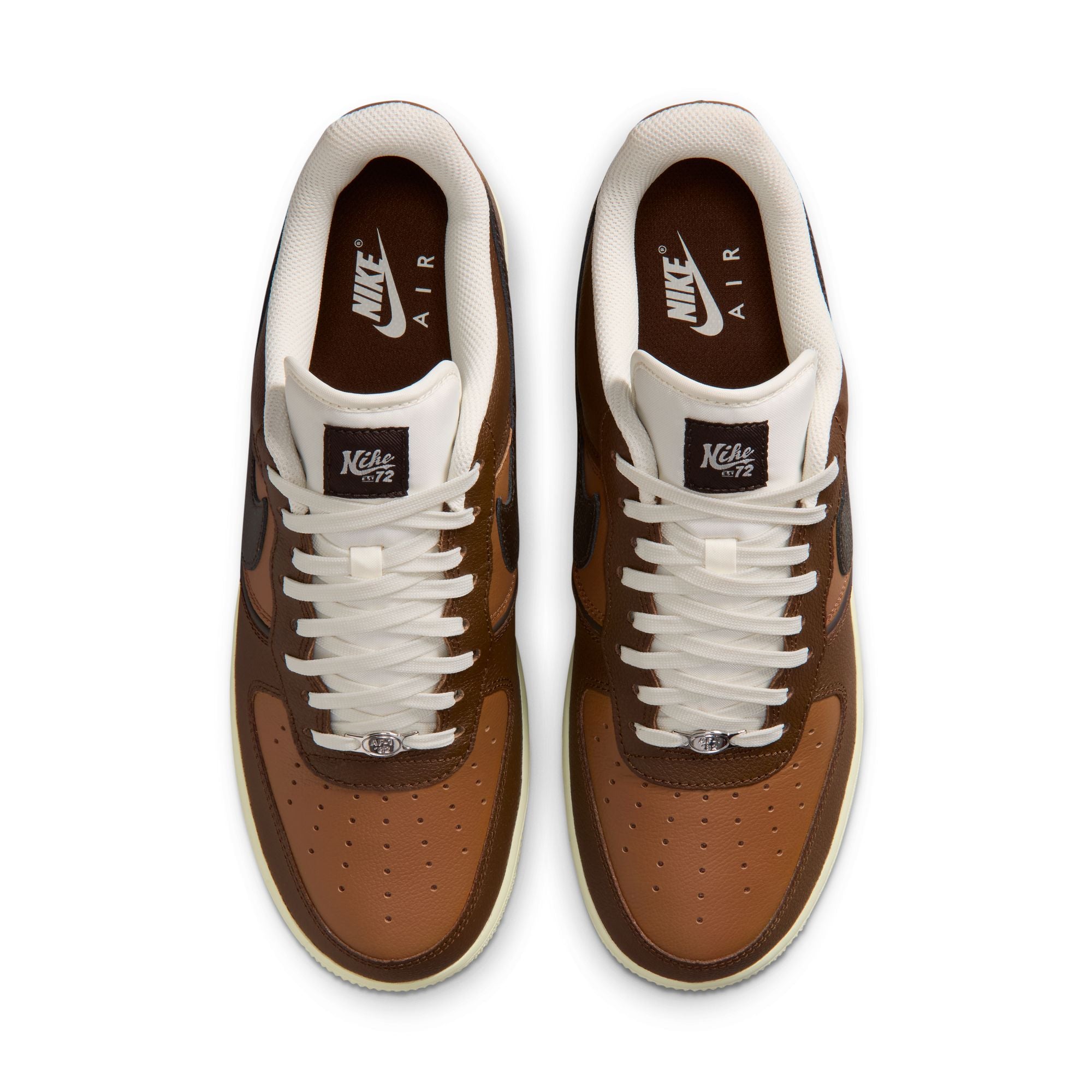 Air Force 1 '07 LV8 סניקרס