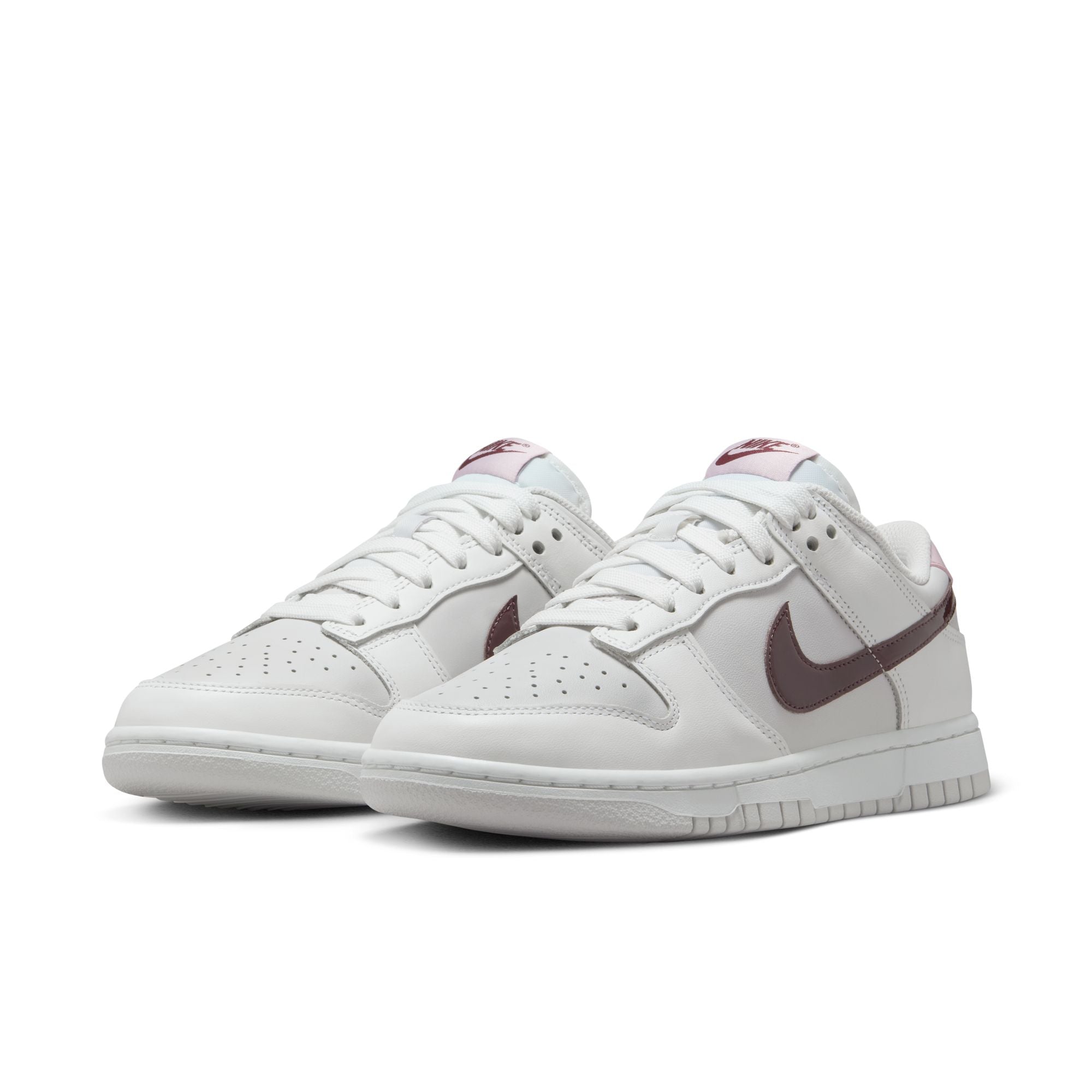 DUNK LOW סניקרס