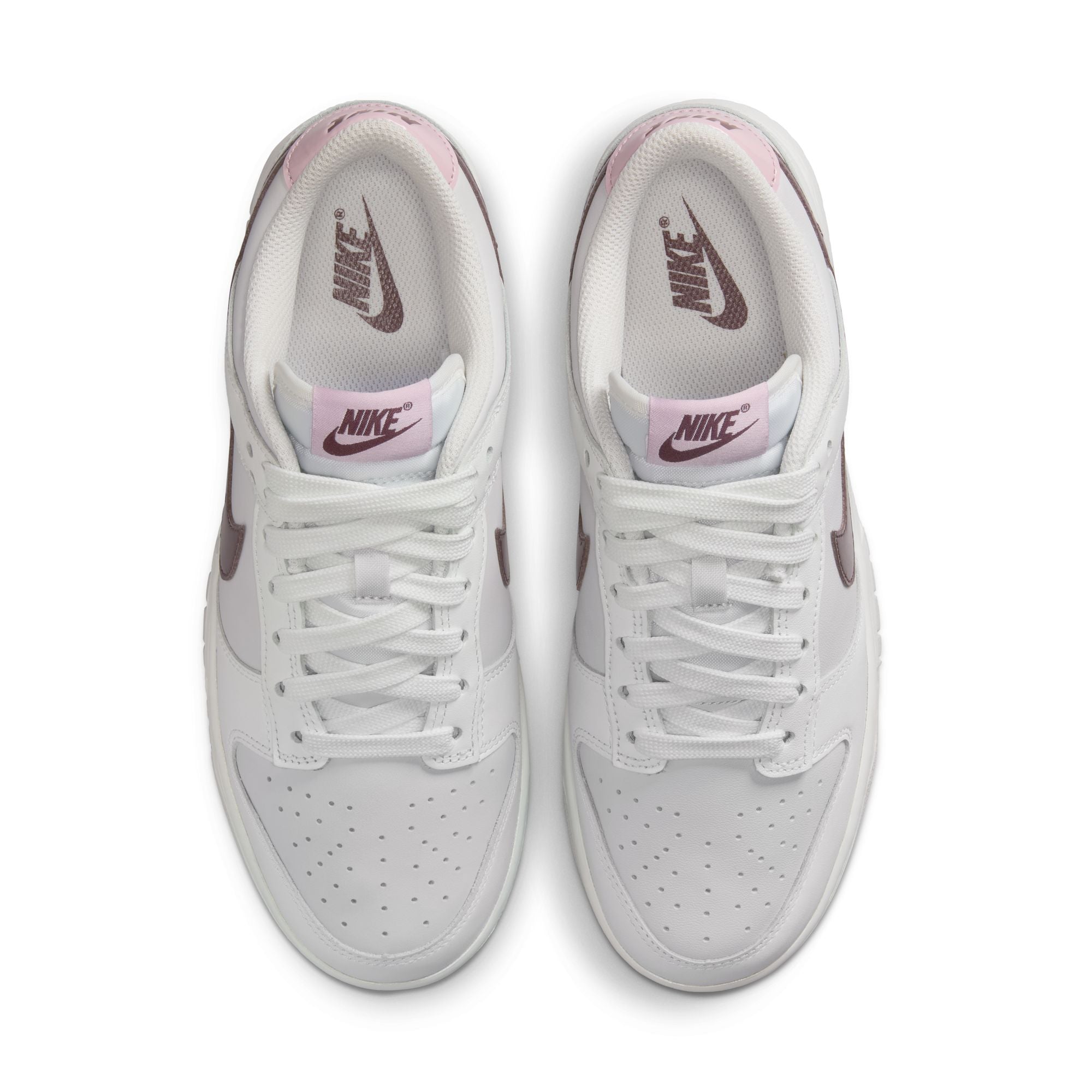 DUNK LOW סניקרס
