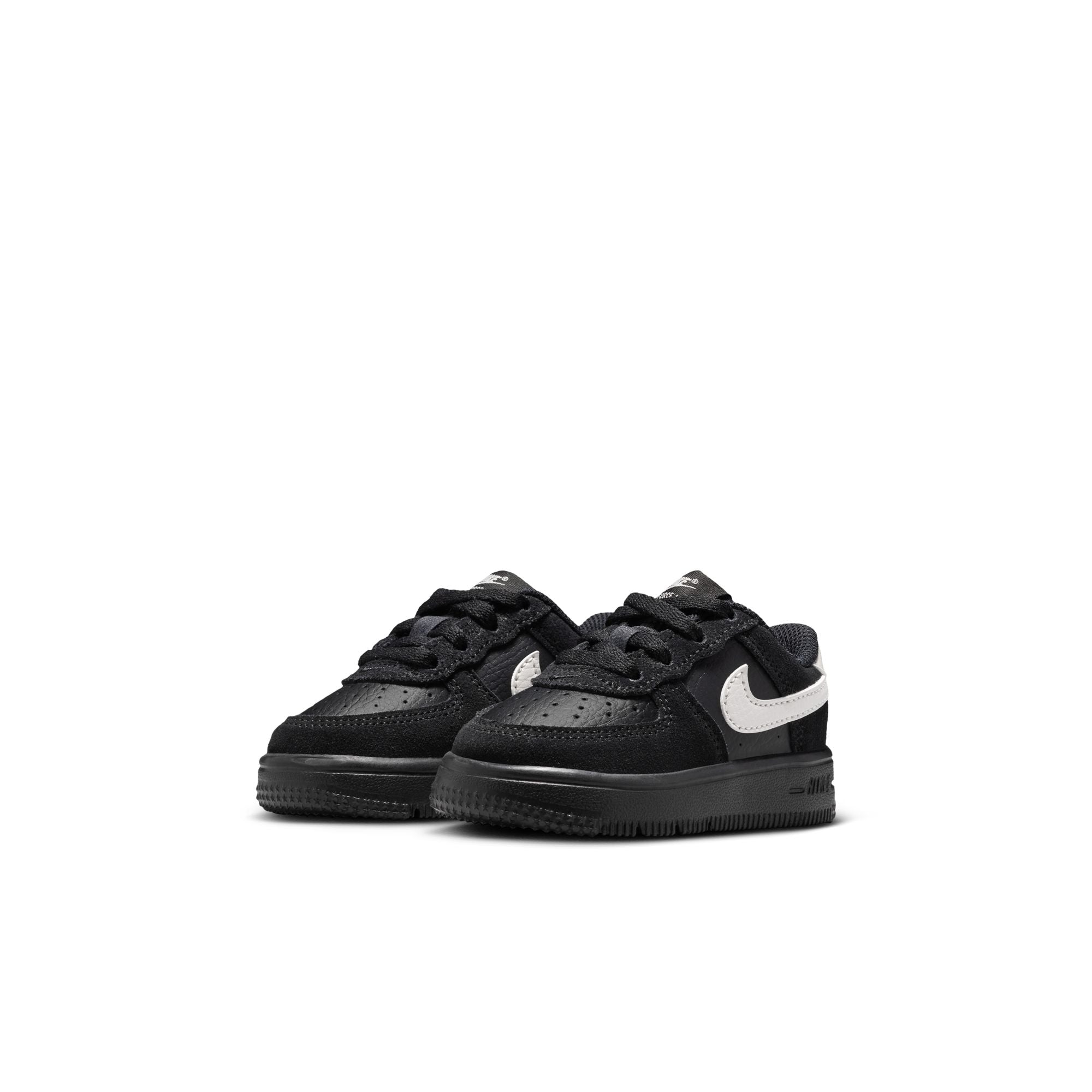 AIR FORCE 1 LOW LV8 סניקרס