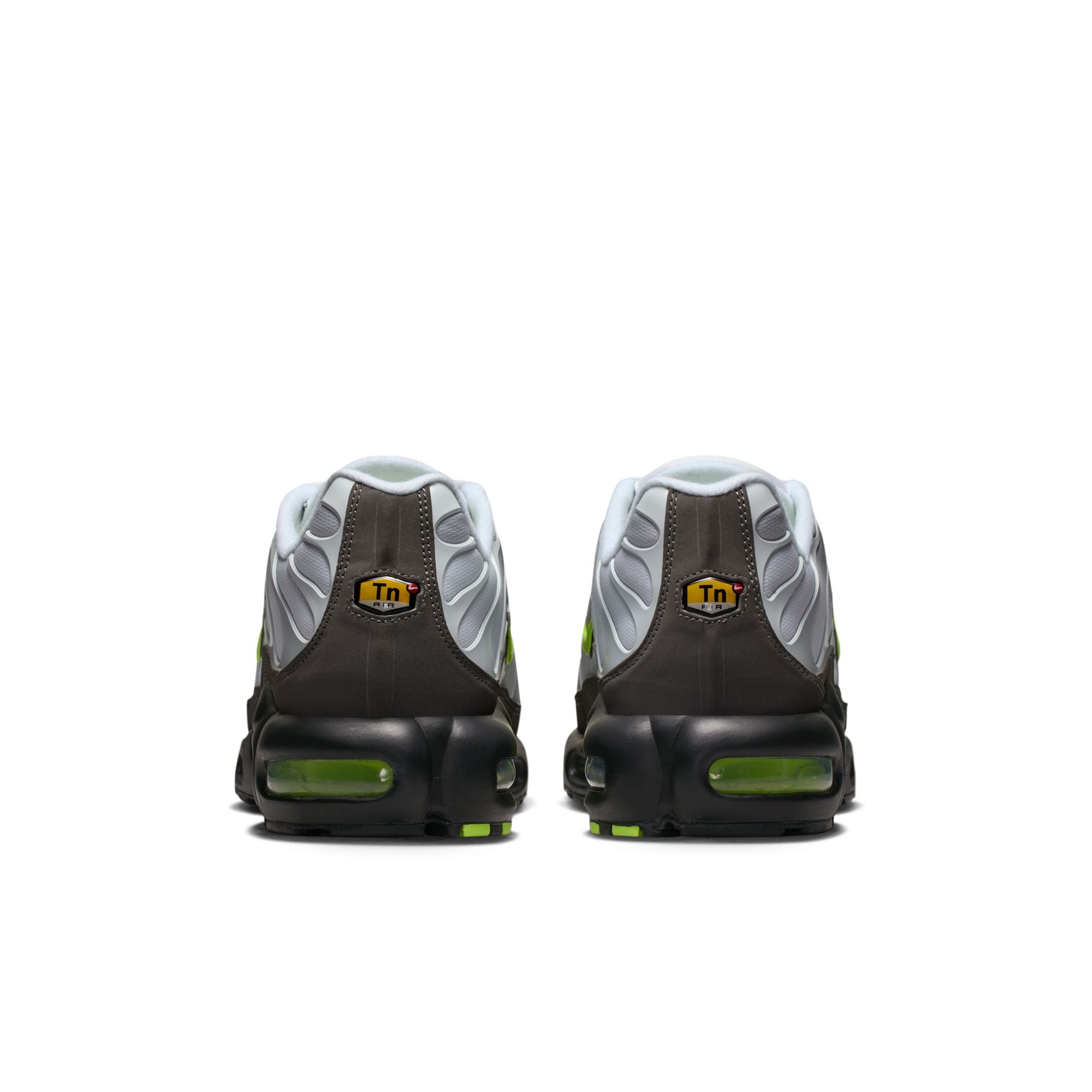 NIKE AIR MAX PLUS