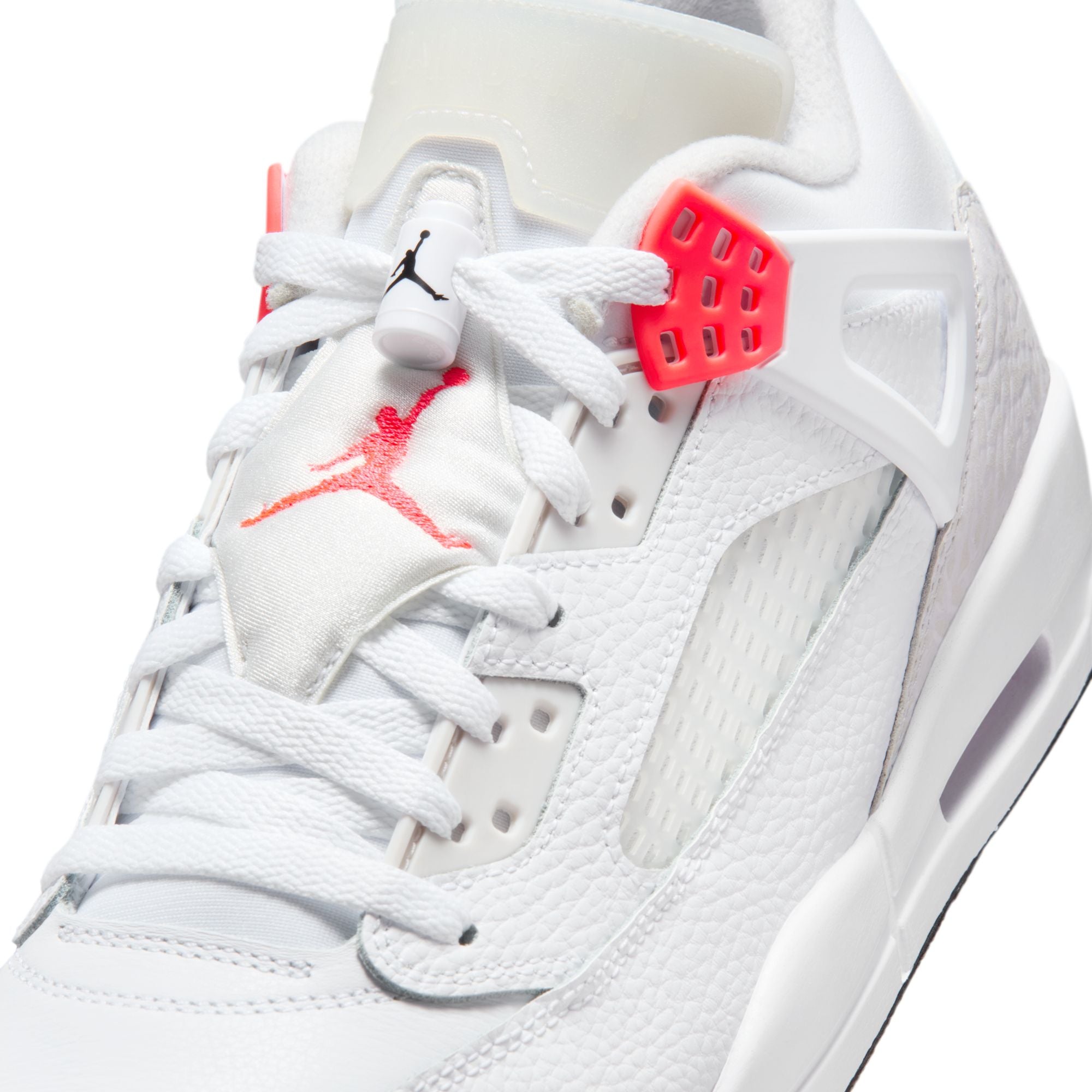 JORDAN SPIZIKE LOW סניקרס