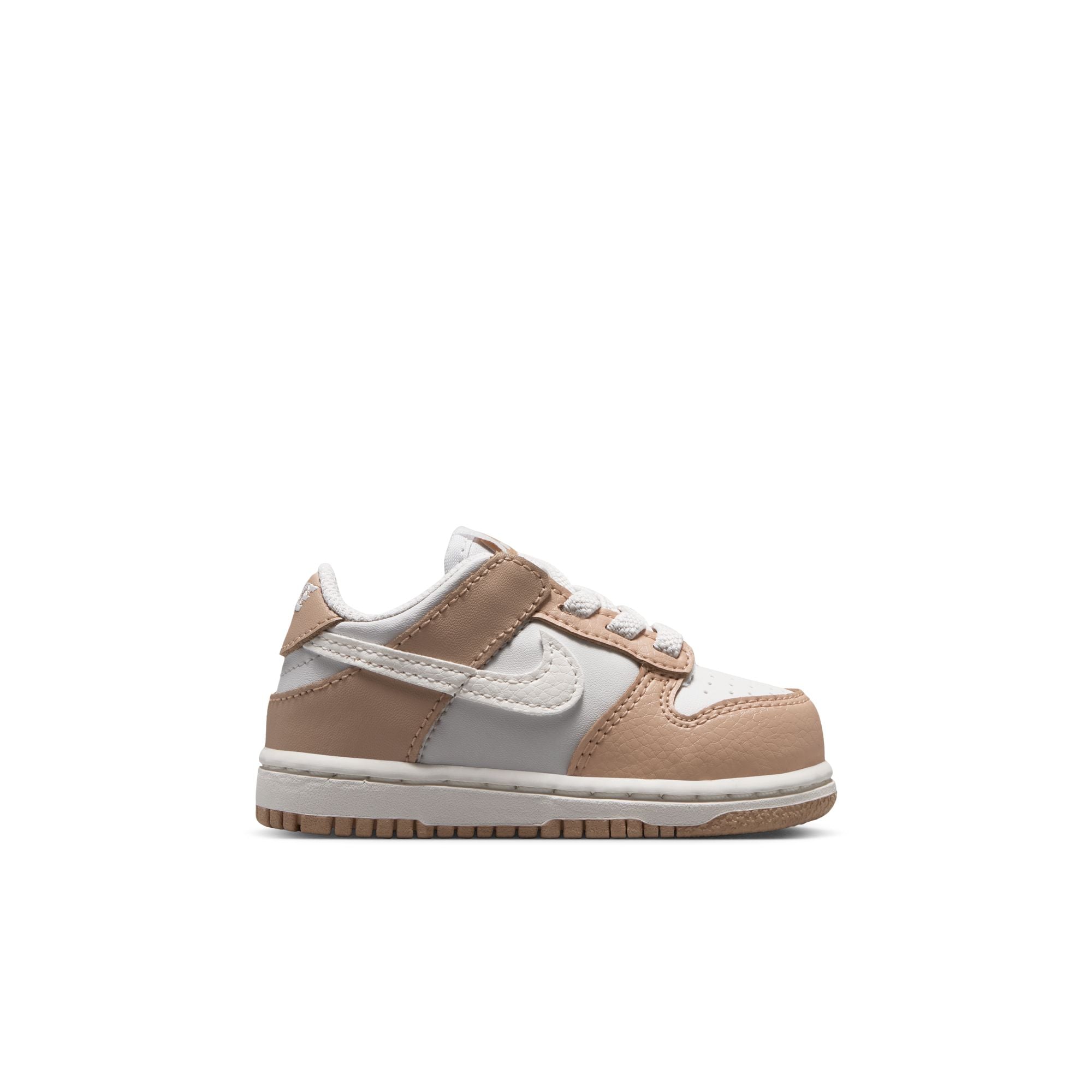 NIKE DUNK סניקרס