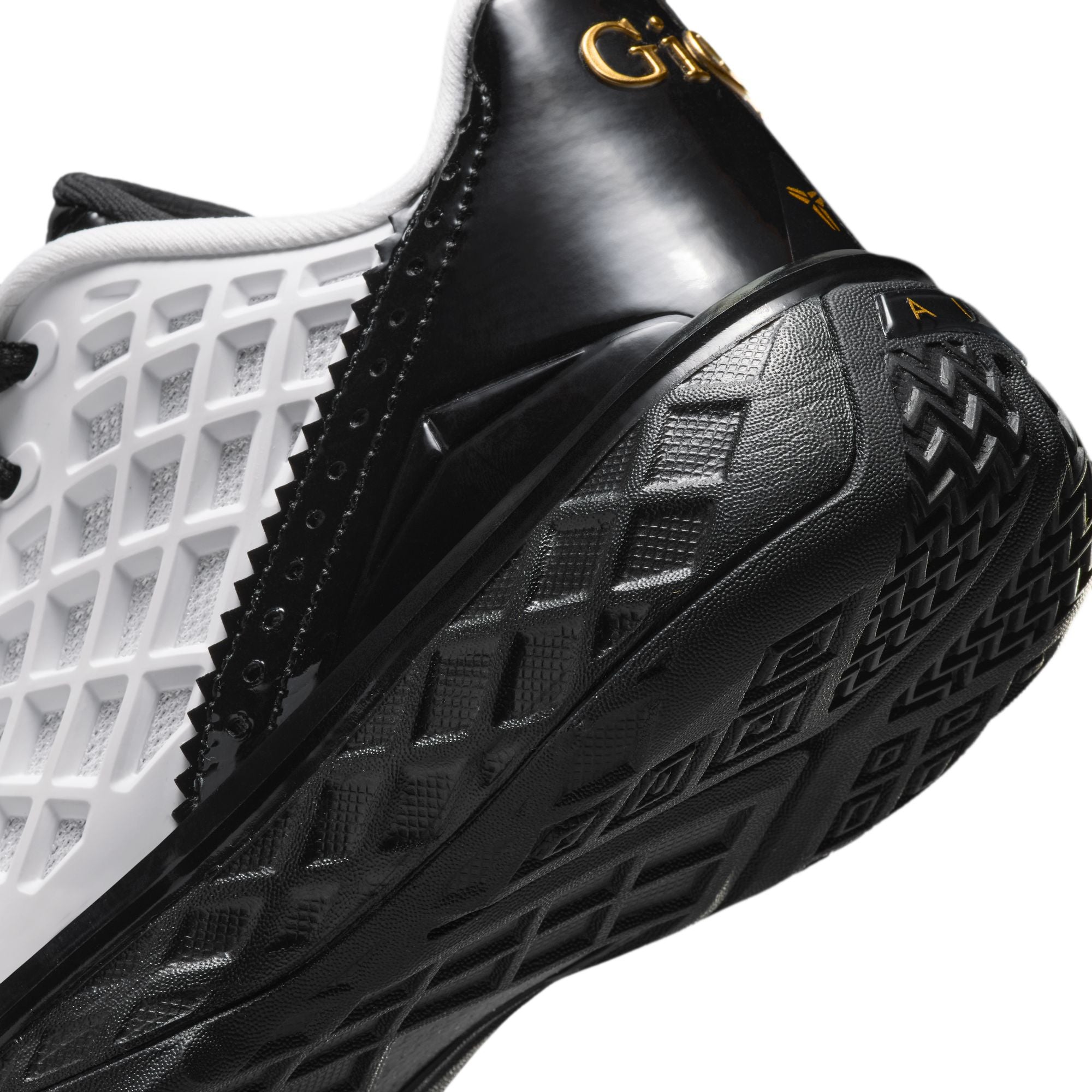 Kobe Bryant 3 Low Protro נעלי כדורסל