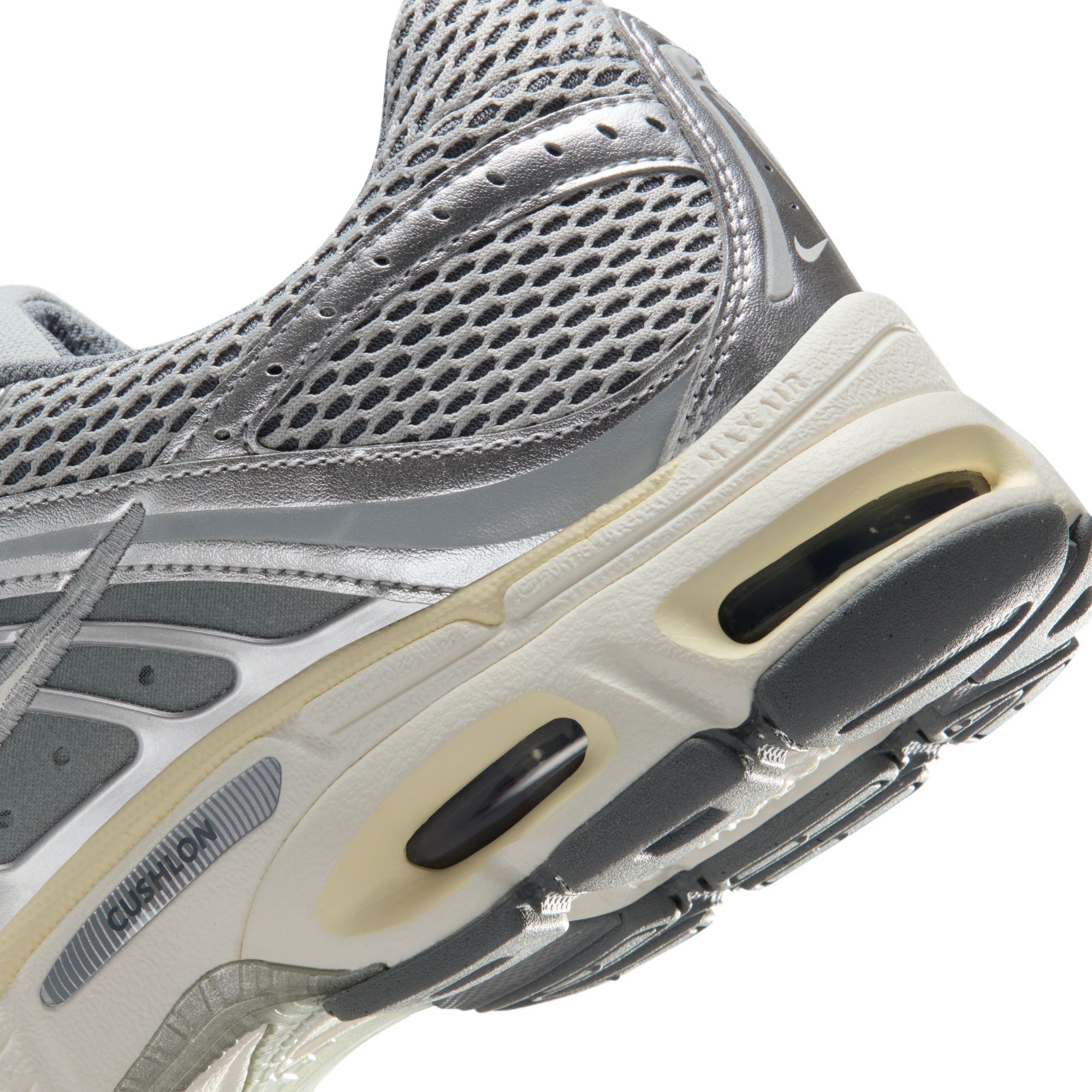 AIR MAX MOTO 2K סניקרס