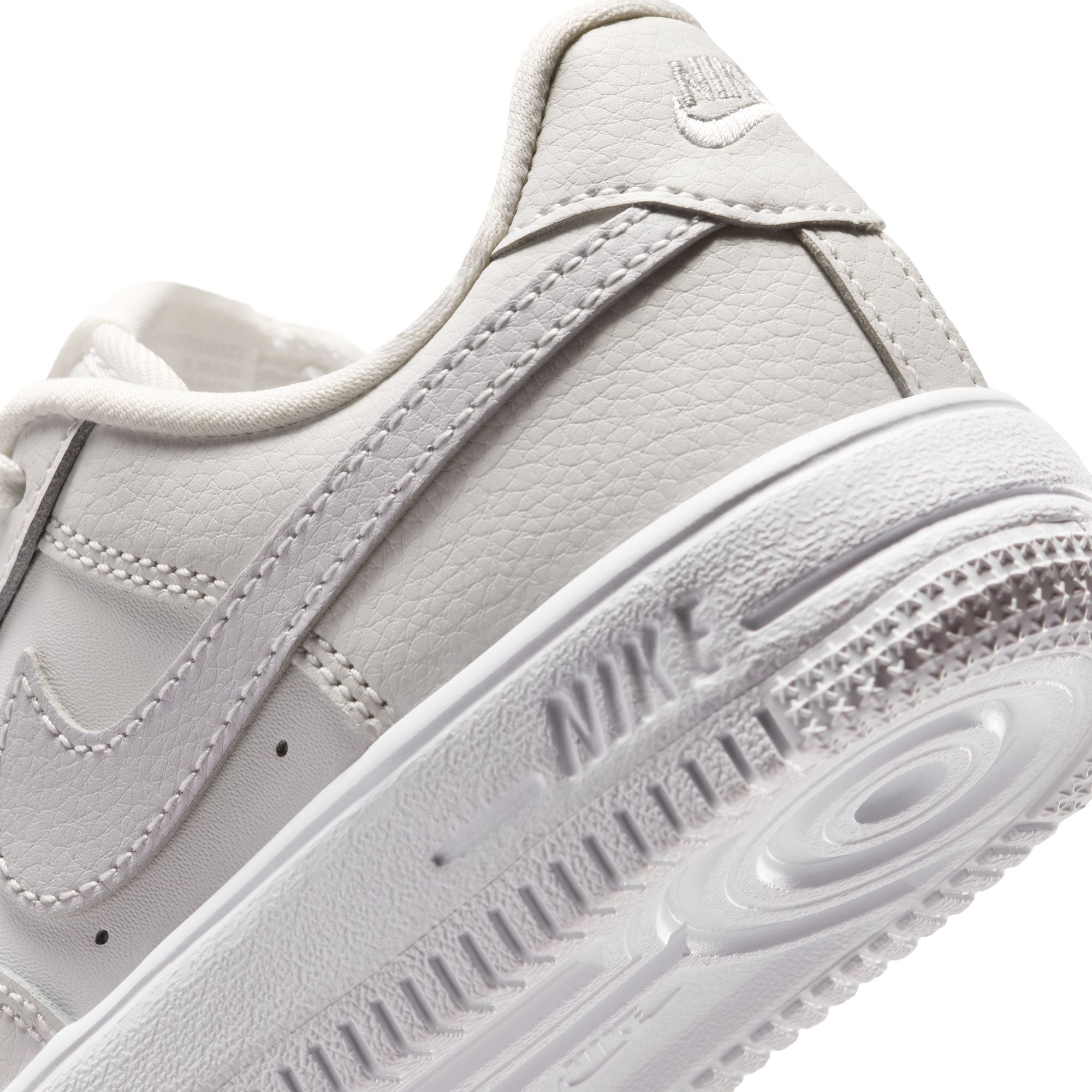AIR FORCE 1 סניקרס