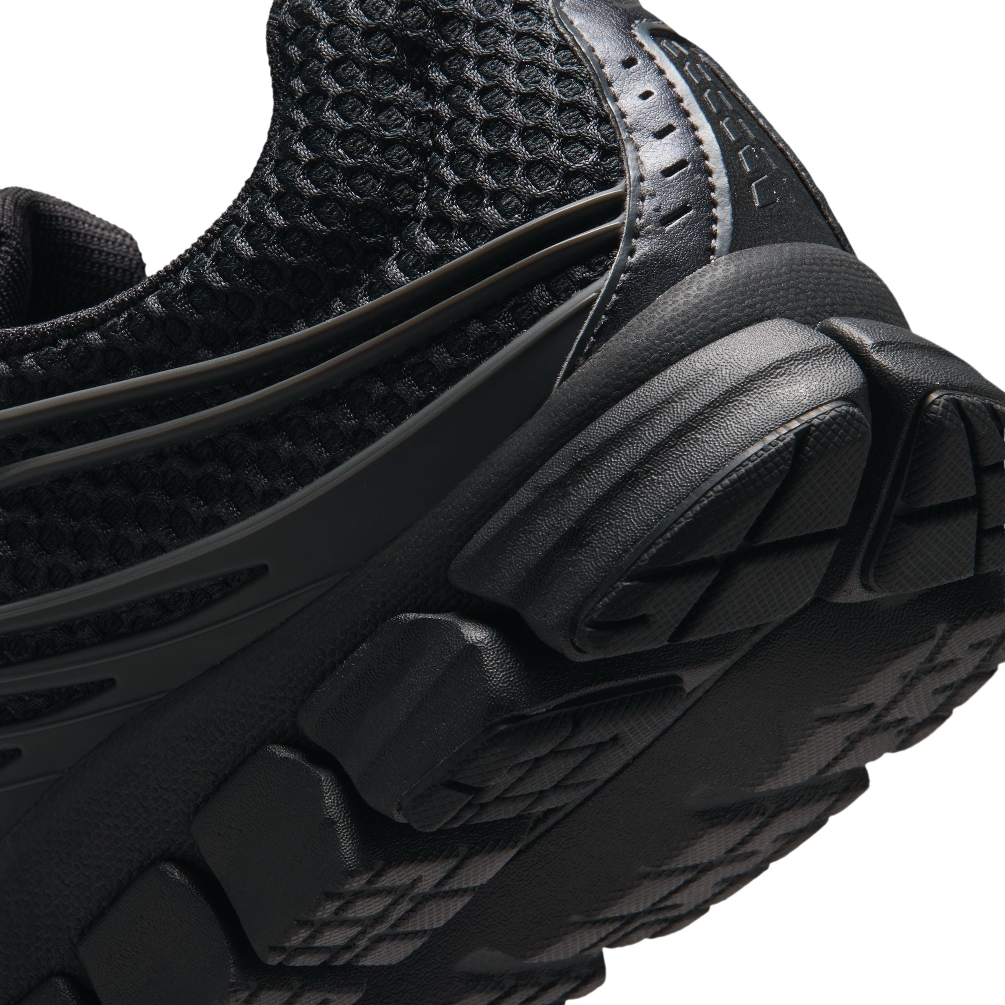 ZOOM SKYLON 11 סניקרס