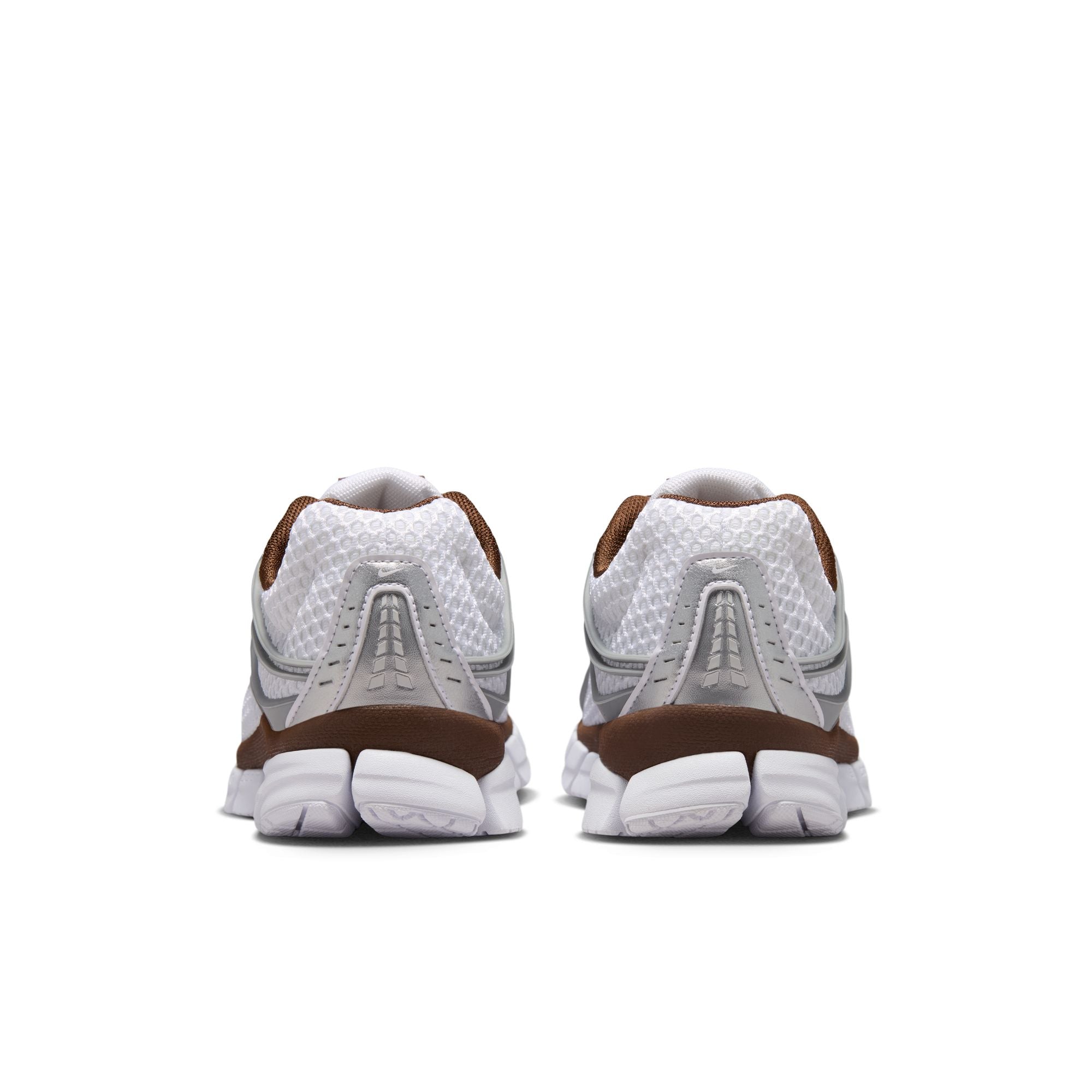 Zoom Skylon 11 סניקרס
