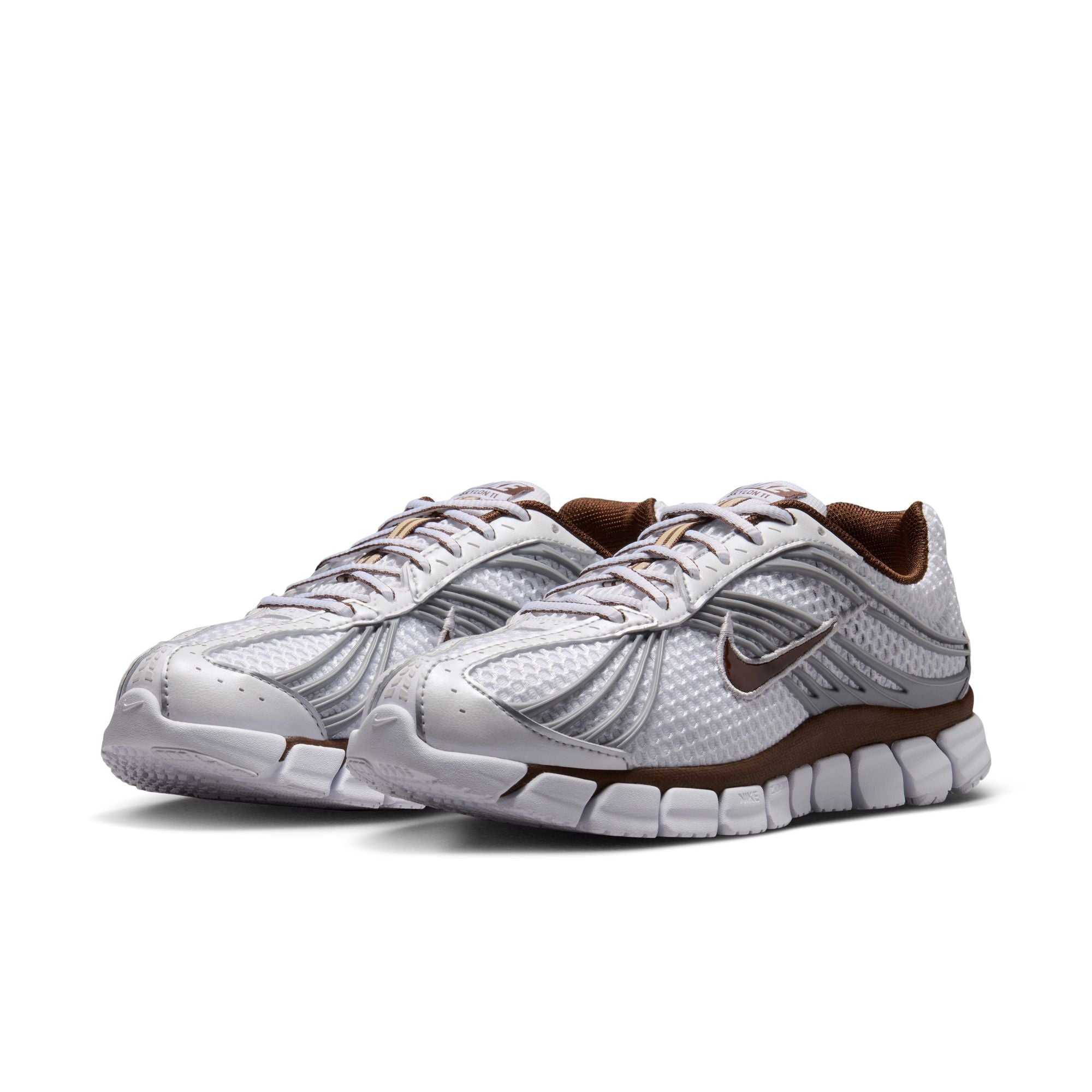 Zoom Skylon 11 סניקרס