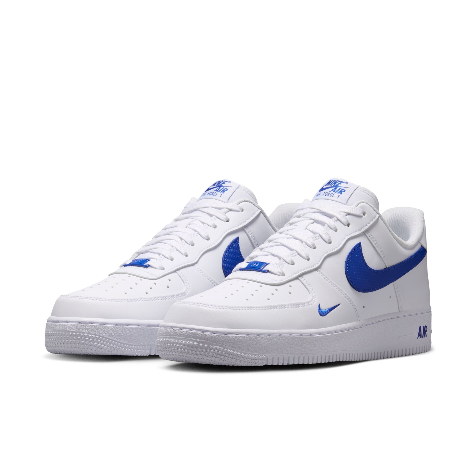 AIR FORCE 1  07 סניקרס