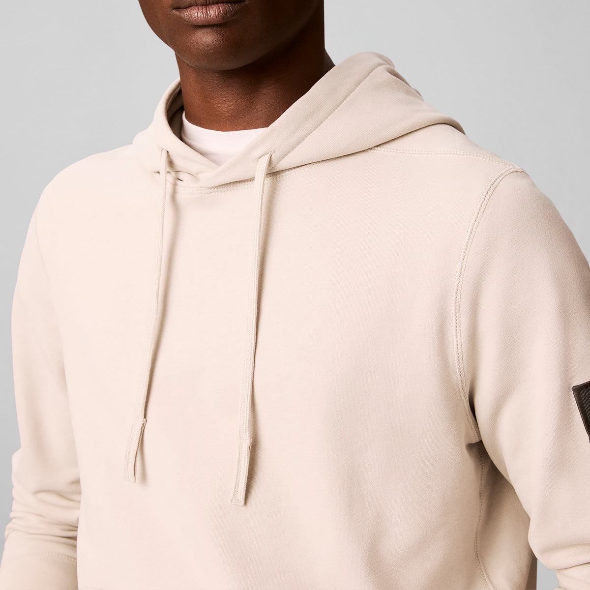 TERRY BADGE HOODIE סווטשירט