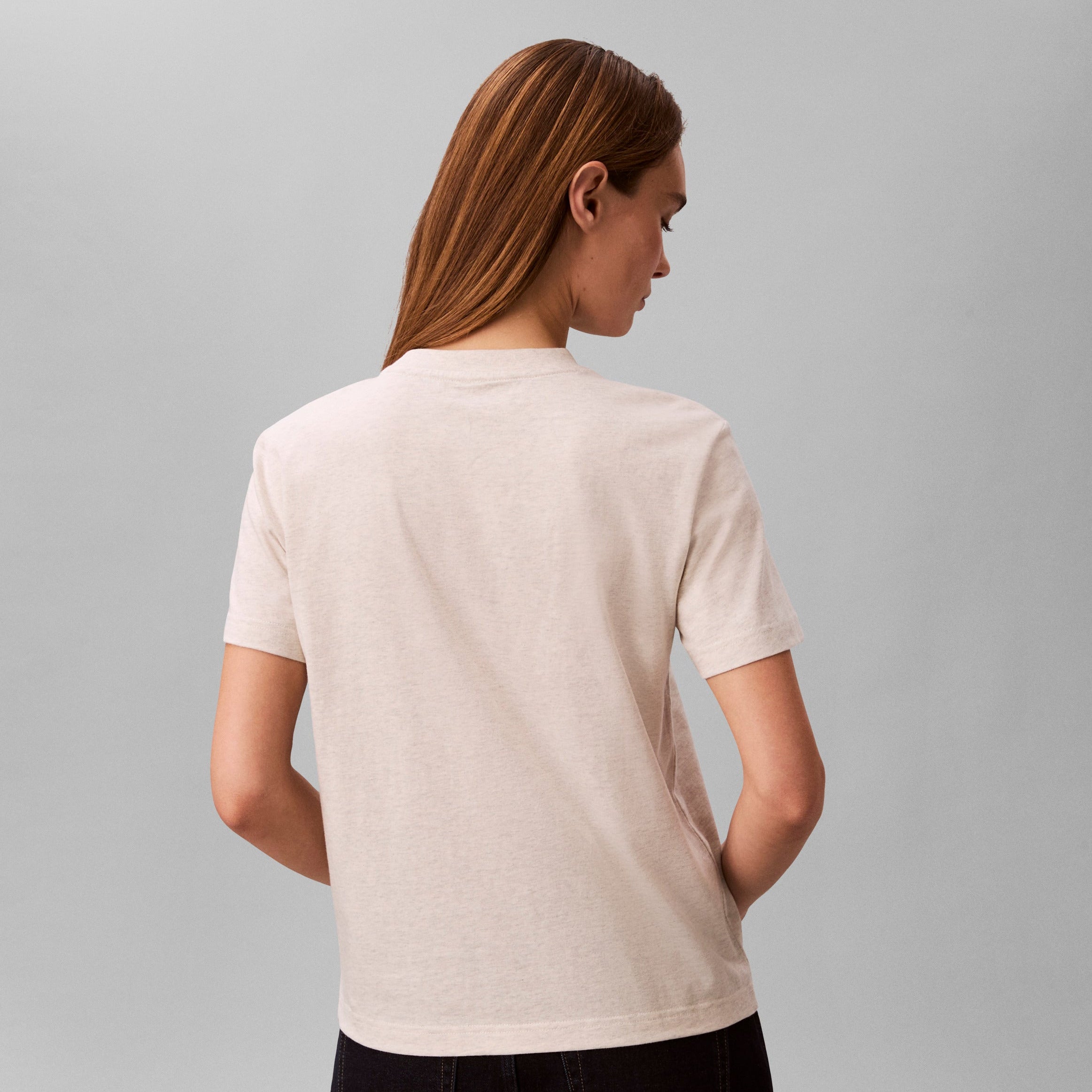 A- INST. LOGO CLASSIC TEE SS טישרט
