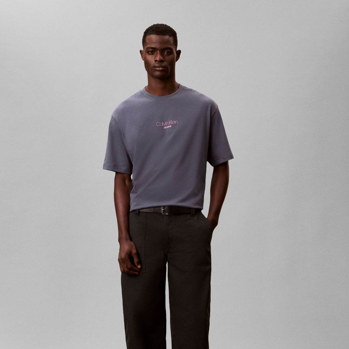 SS 16S RLXD FIT CKJ GRAPHIC TE טישרט