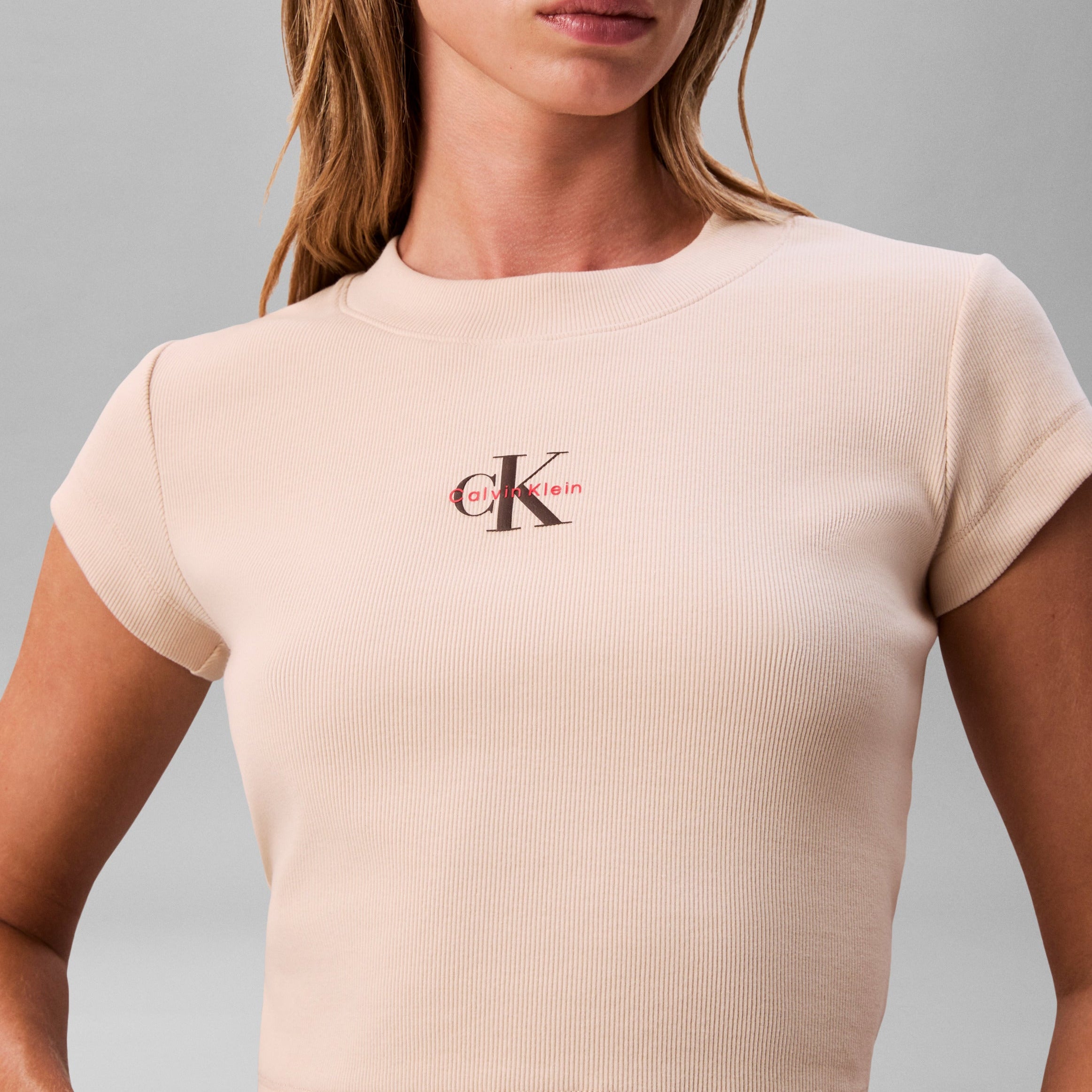 A- MONOGRAM BABY TEE טישרט
