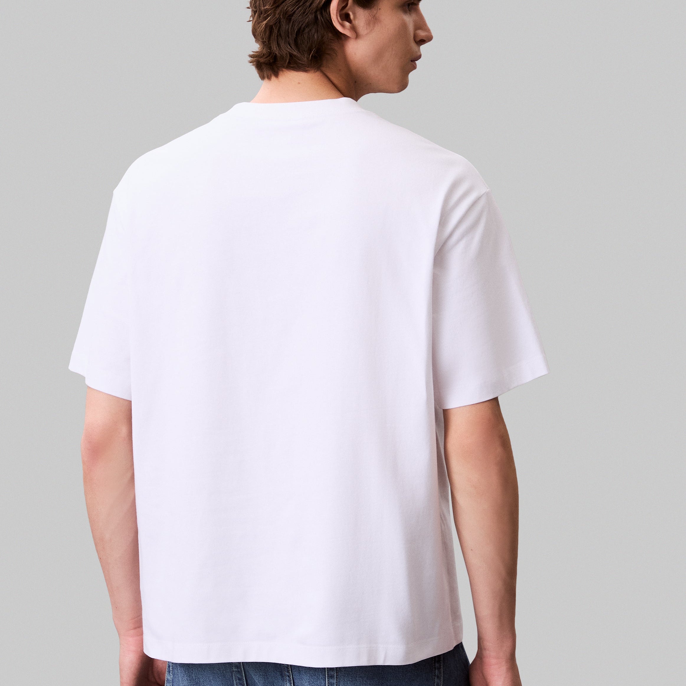 SS 16S RLXD FIT CKJ GRAPHIC TE טישרט