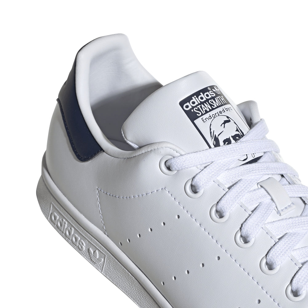 ADIDAS | Stan Smith סניקרס  | FOOT LOCKER