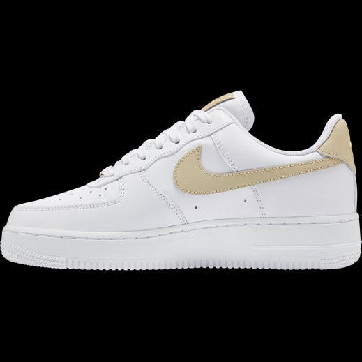 Air Force 1 סניקרס