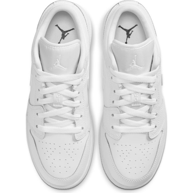 NIKE | Air Jordan 1 Low נעליים ל  | FOOT LOCKER