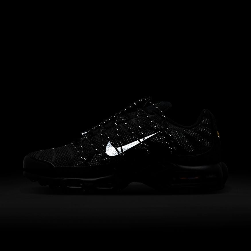 NIKE | AIR MAX PLUS UTILITY סניקרס  | FOOT LOCKER