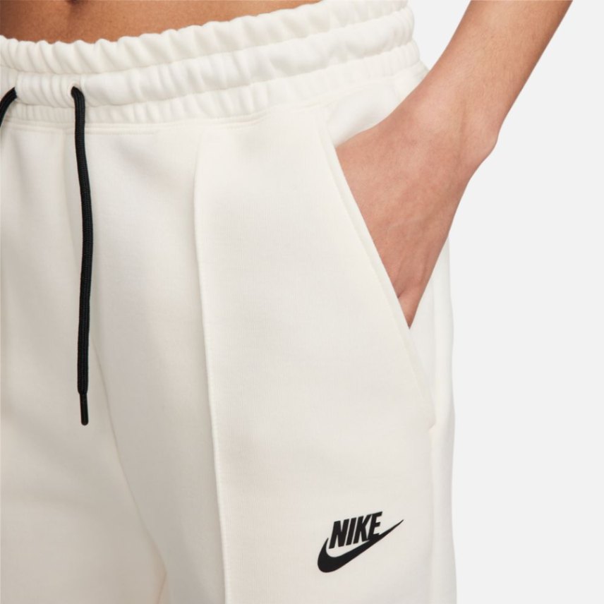 NIKE | SPORTSWEAR TECH FLEECE מכנסי טרנינג  | FOOT LOCKER