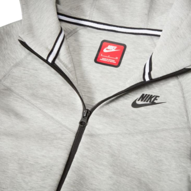 NIKE | SPORTSWEAR TECH FLEECE קפוצ'ון ל  | FOOT LOCKER