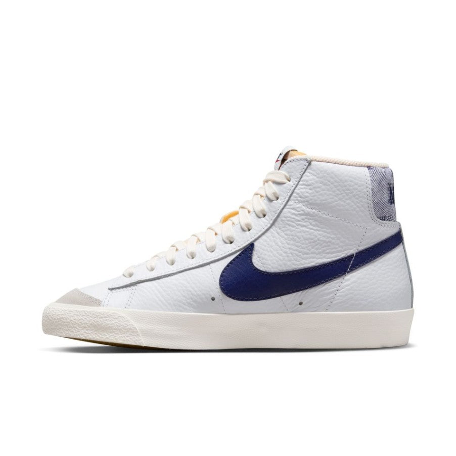 NIKE | BLAZER MID 77 סניקרס  | FOOT LOCKER